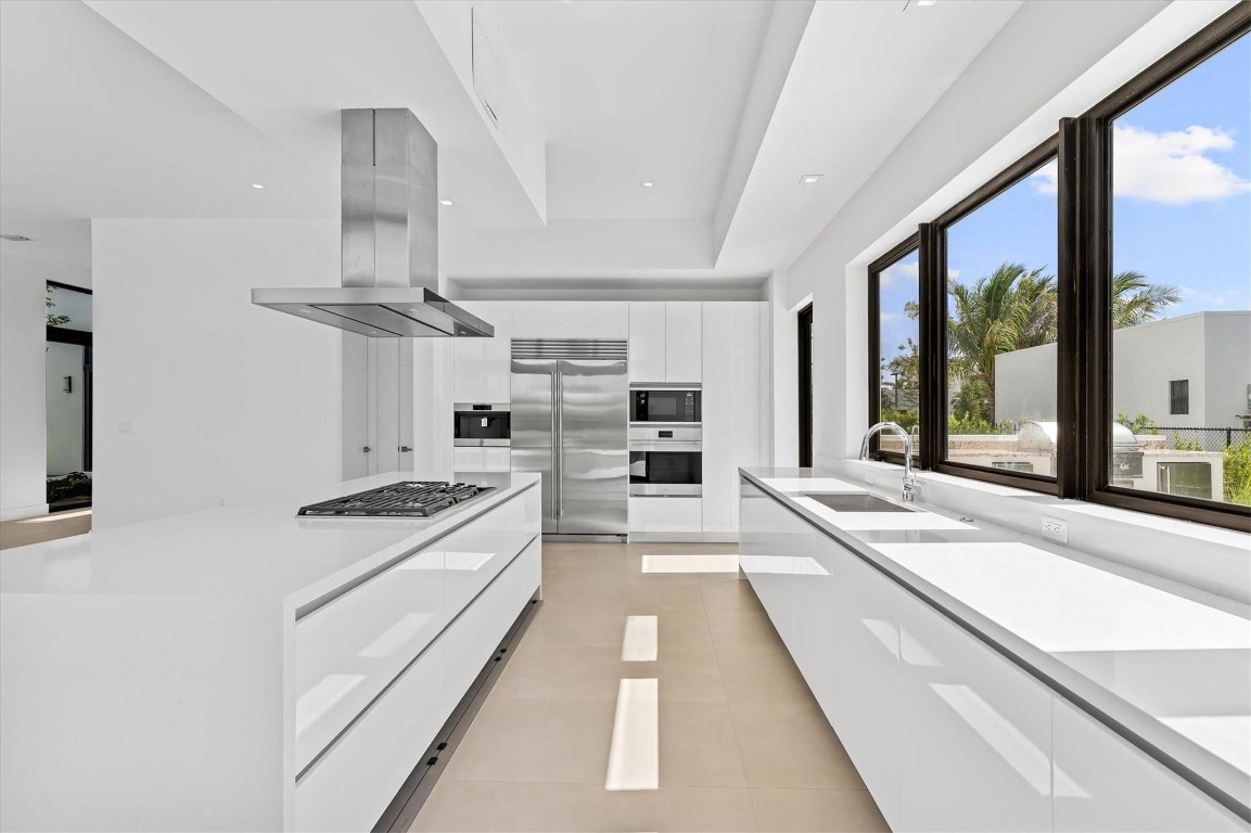 16722 S Botaniko Dr S