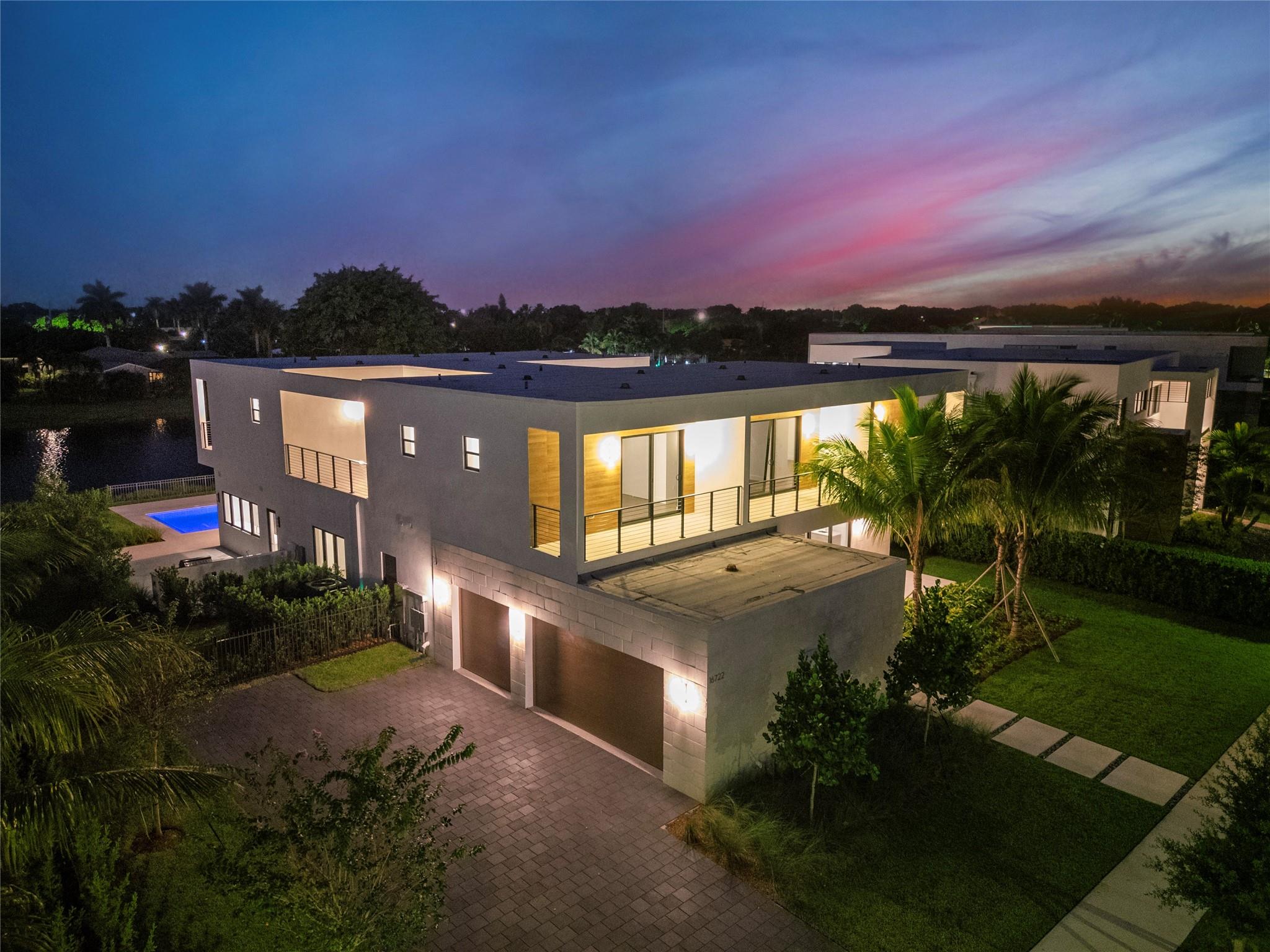 16722 S Botaniko Dr S
