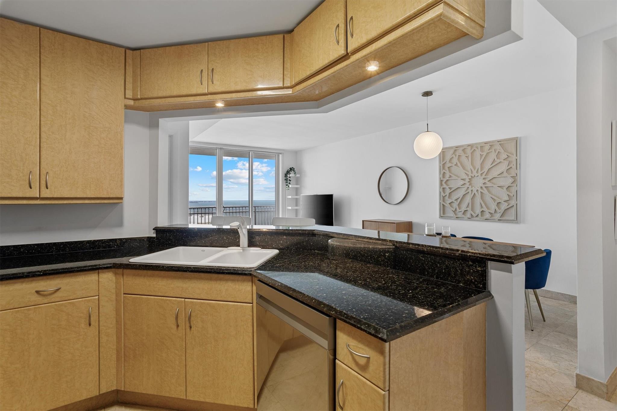 801 BRICKELL KEY BLVD 2805