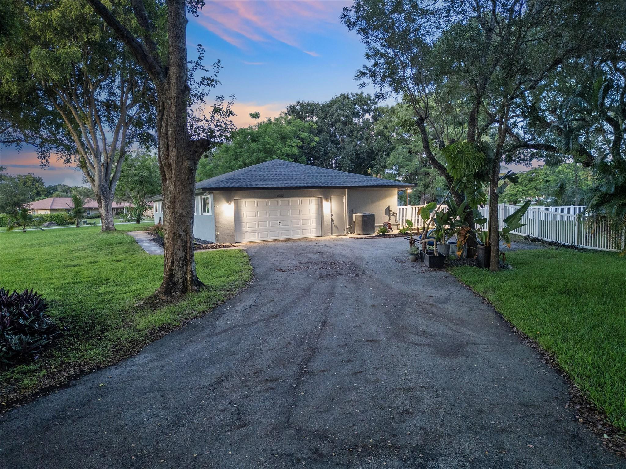 4000 109th Ave