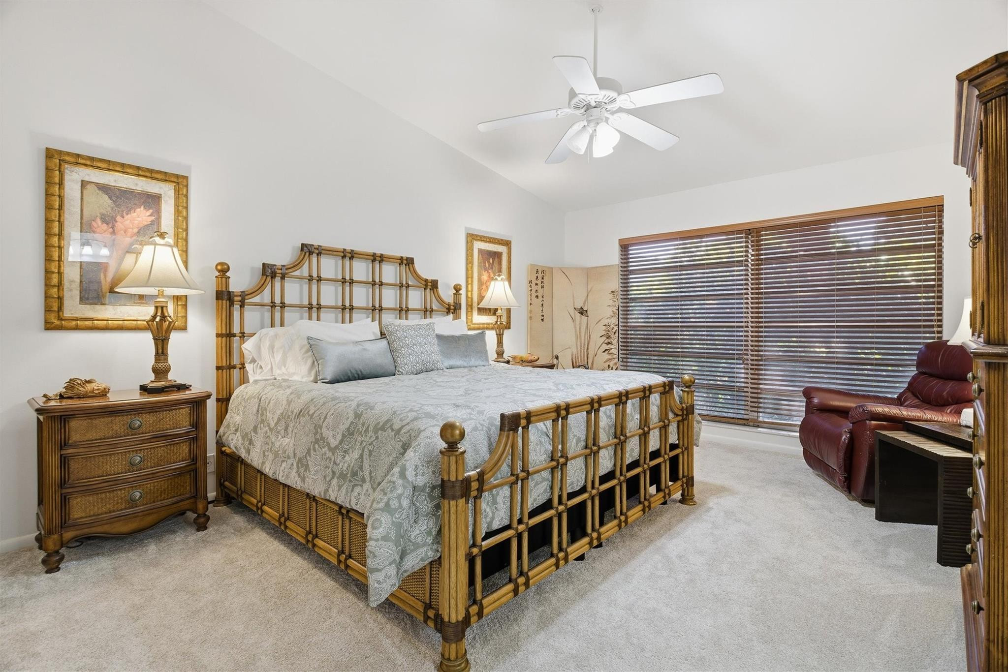 4803 QUEEN PALM LN