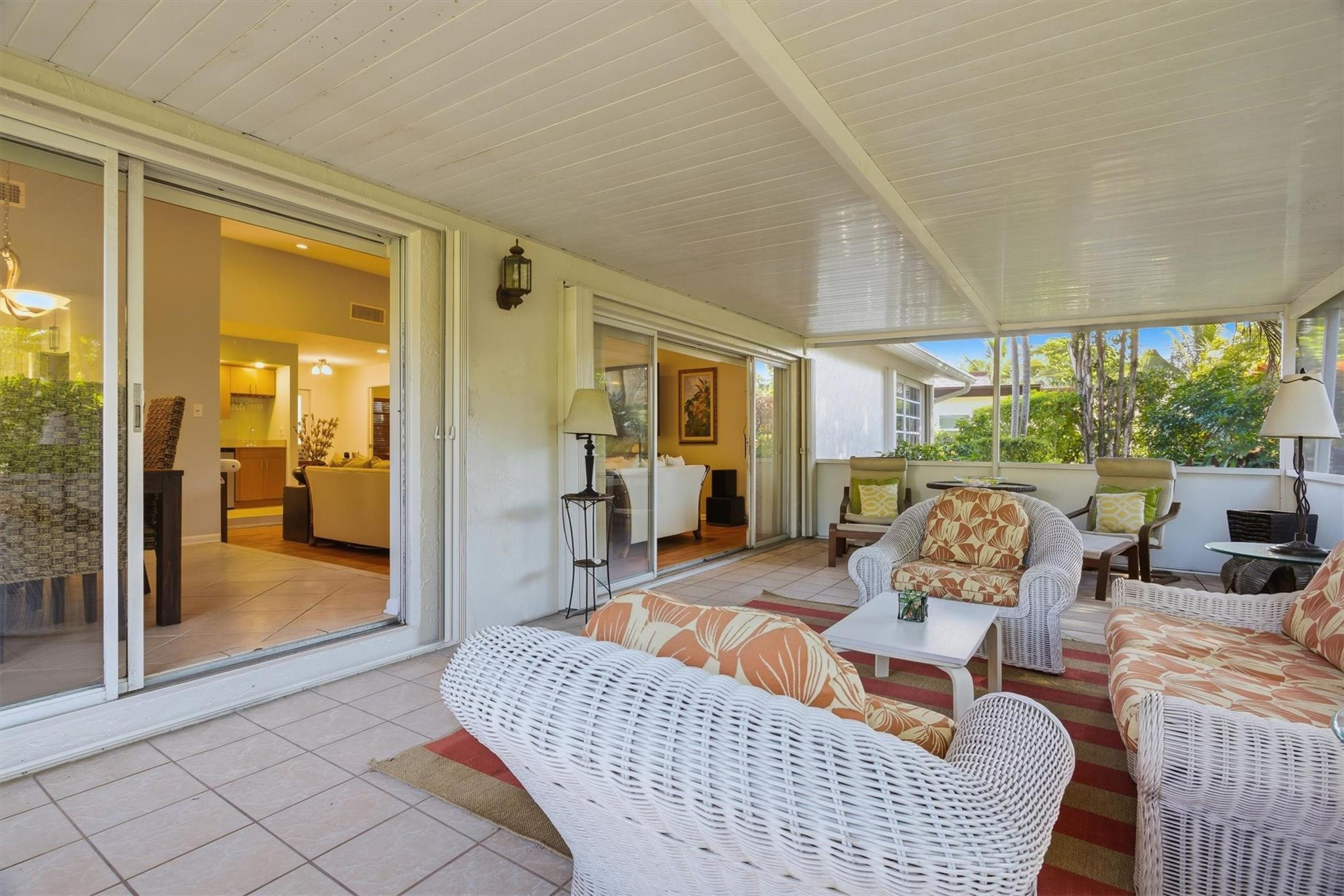 4803 QUEEN PALM LN