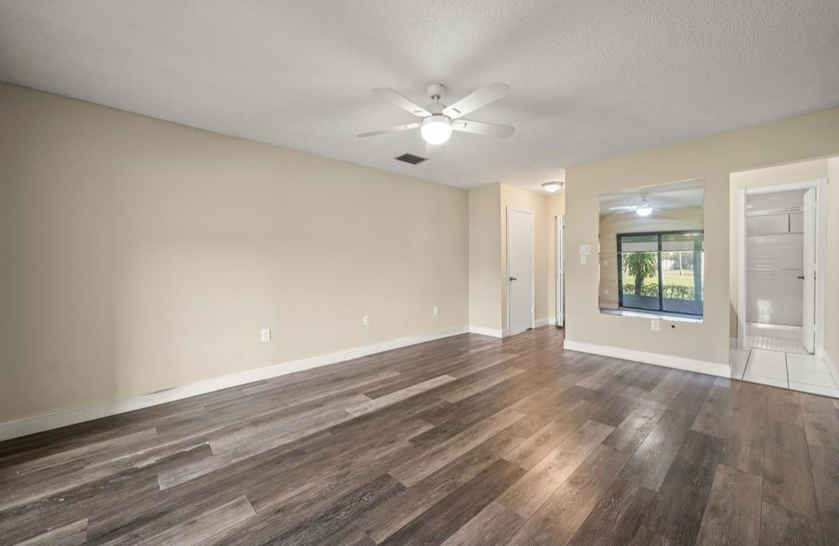 370 Fairway Circle 13