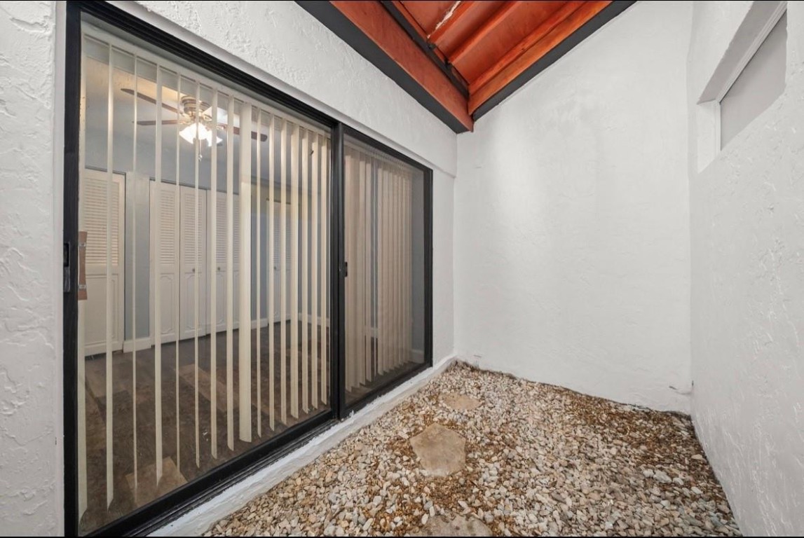 370 Fairway Circle 13