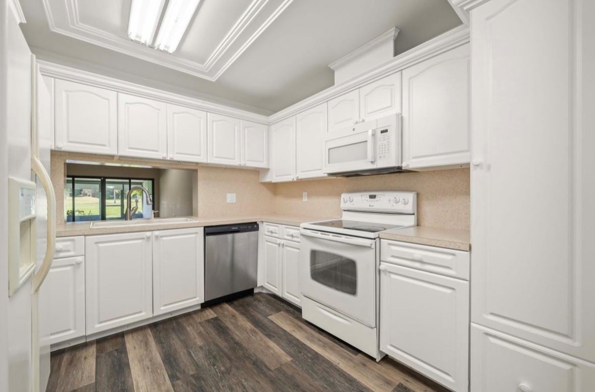 370 Fairway Circle 13