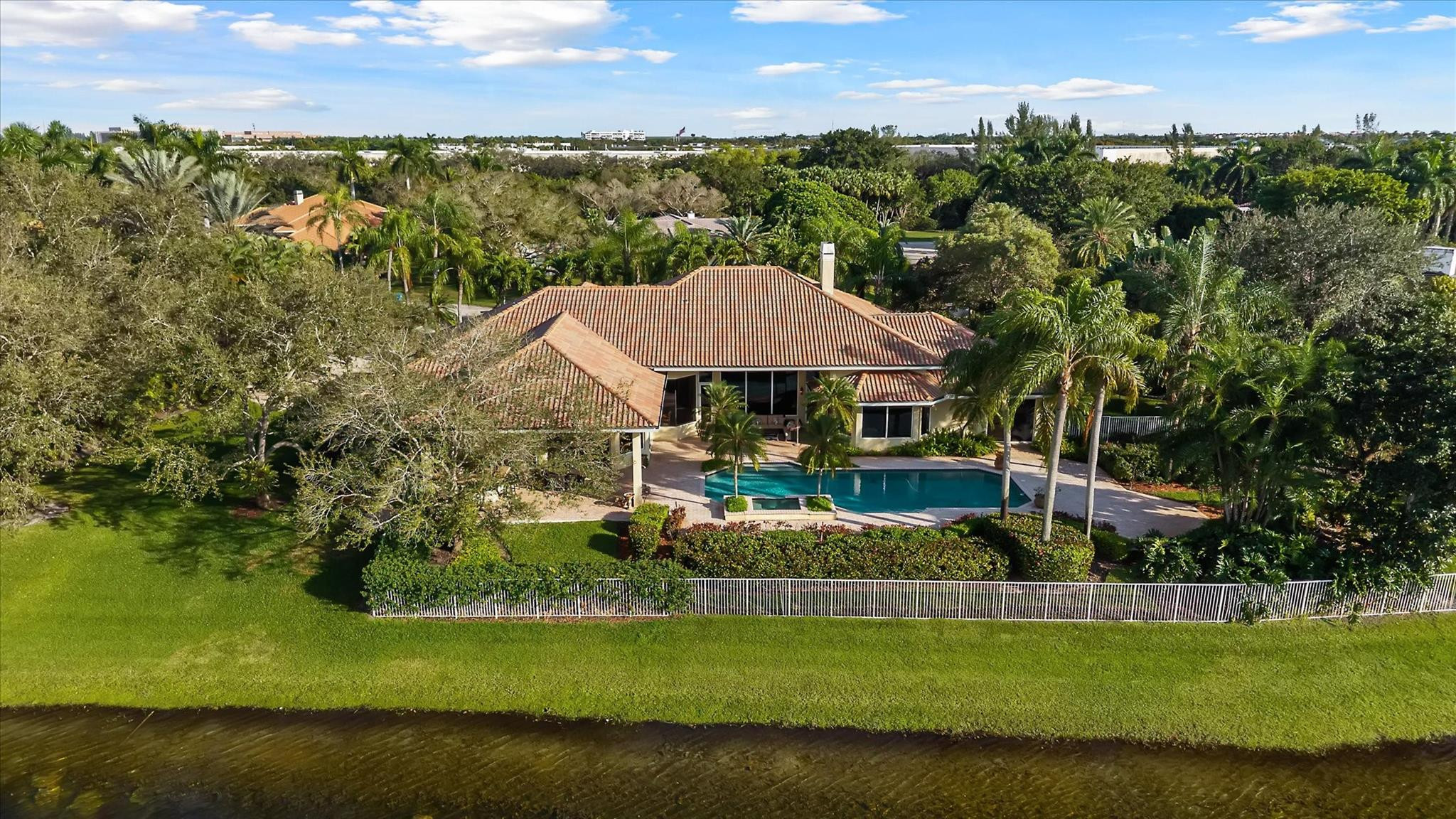 3060 Paddock Road, Weston