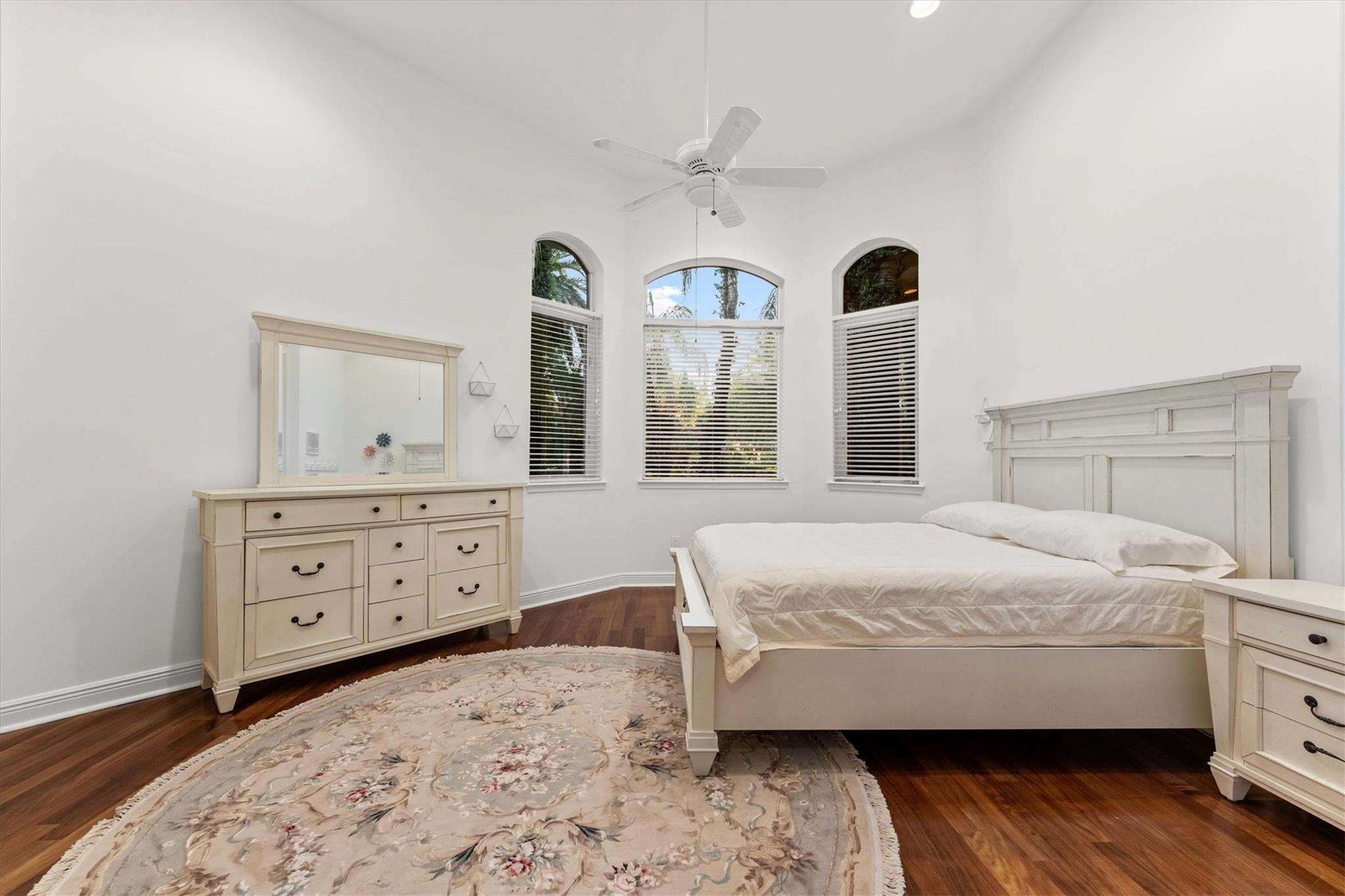 3060 Paddock Road, Weston