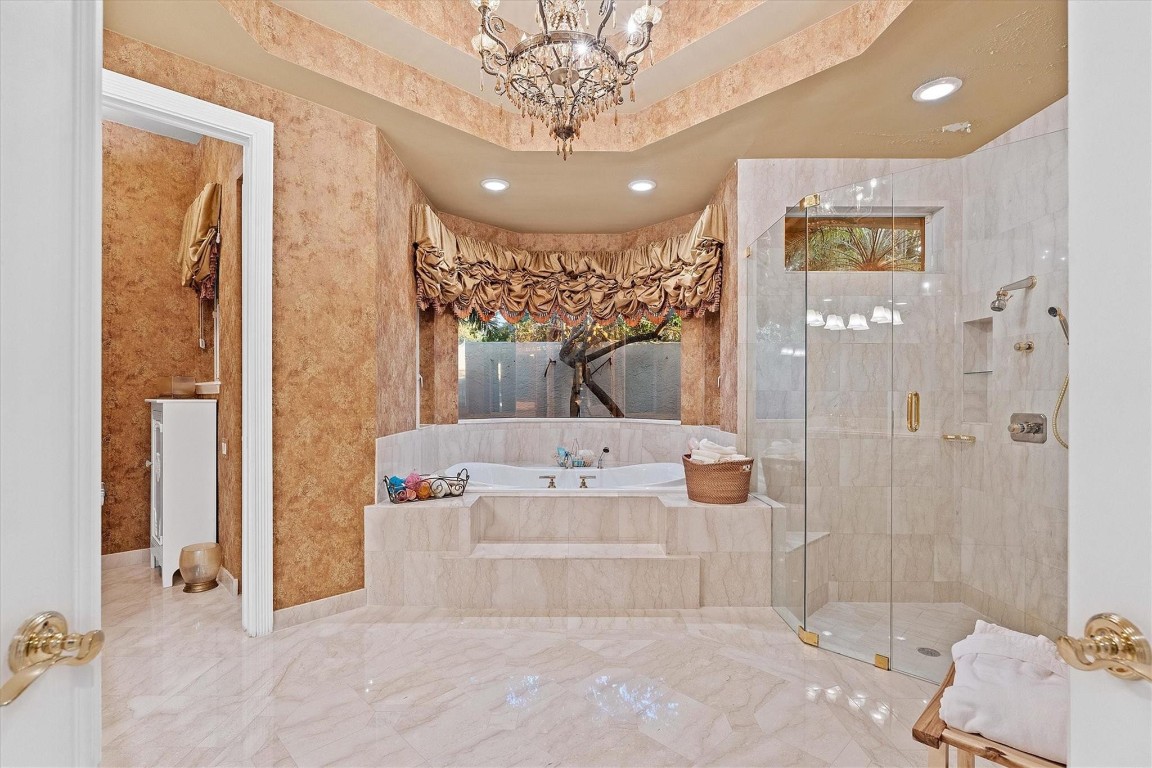 3060 Paddock Road, Weston