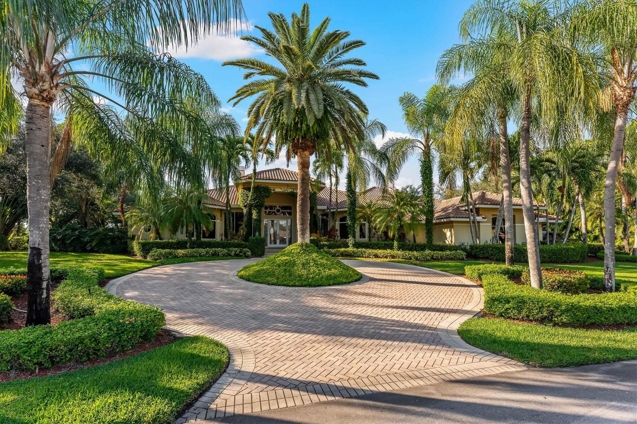 3060 Paddock Road, Weston