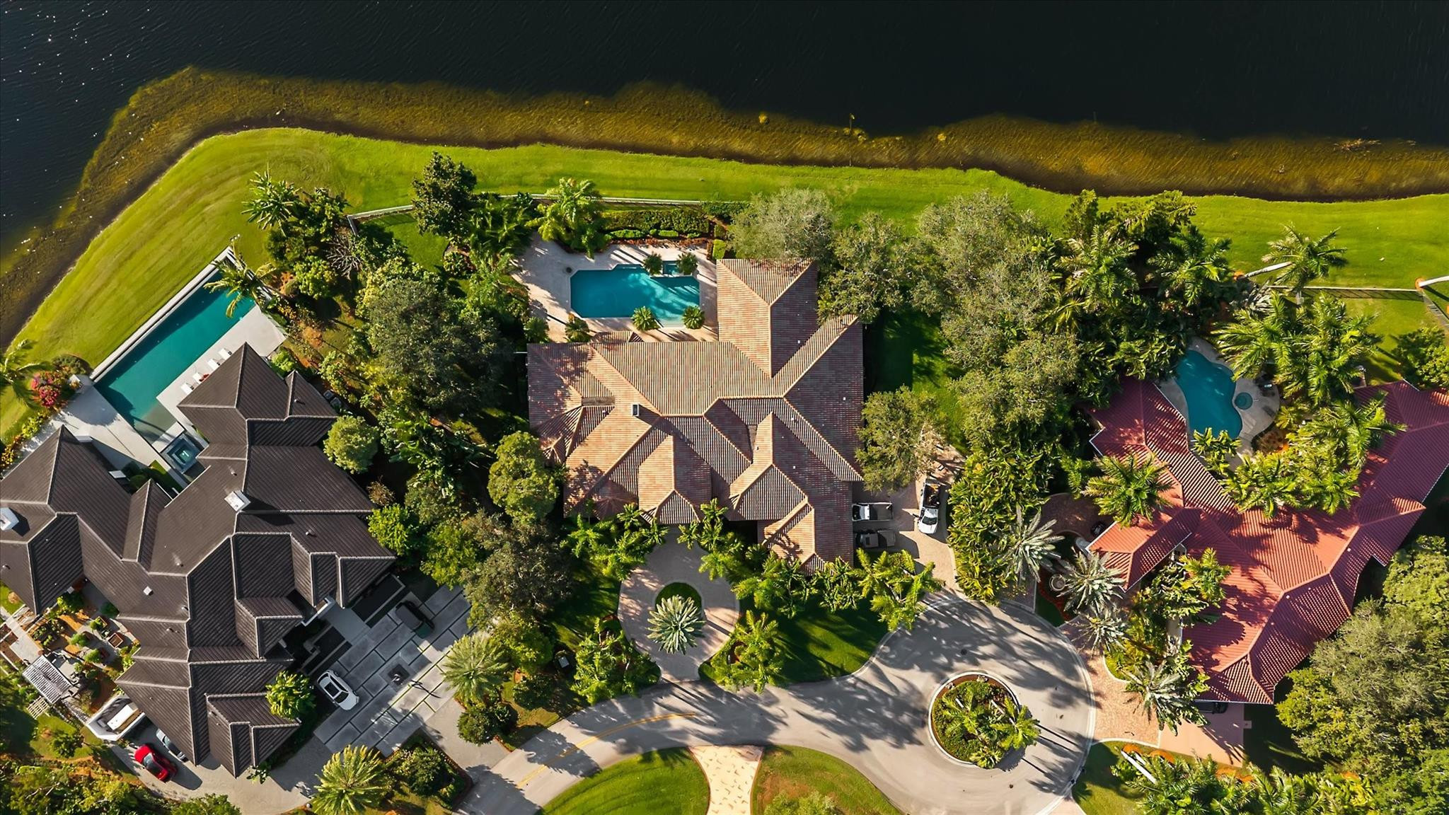 3060 Paddock Road, Weston