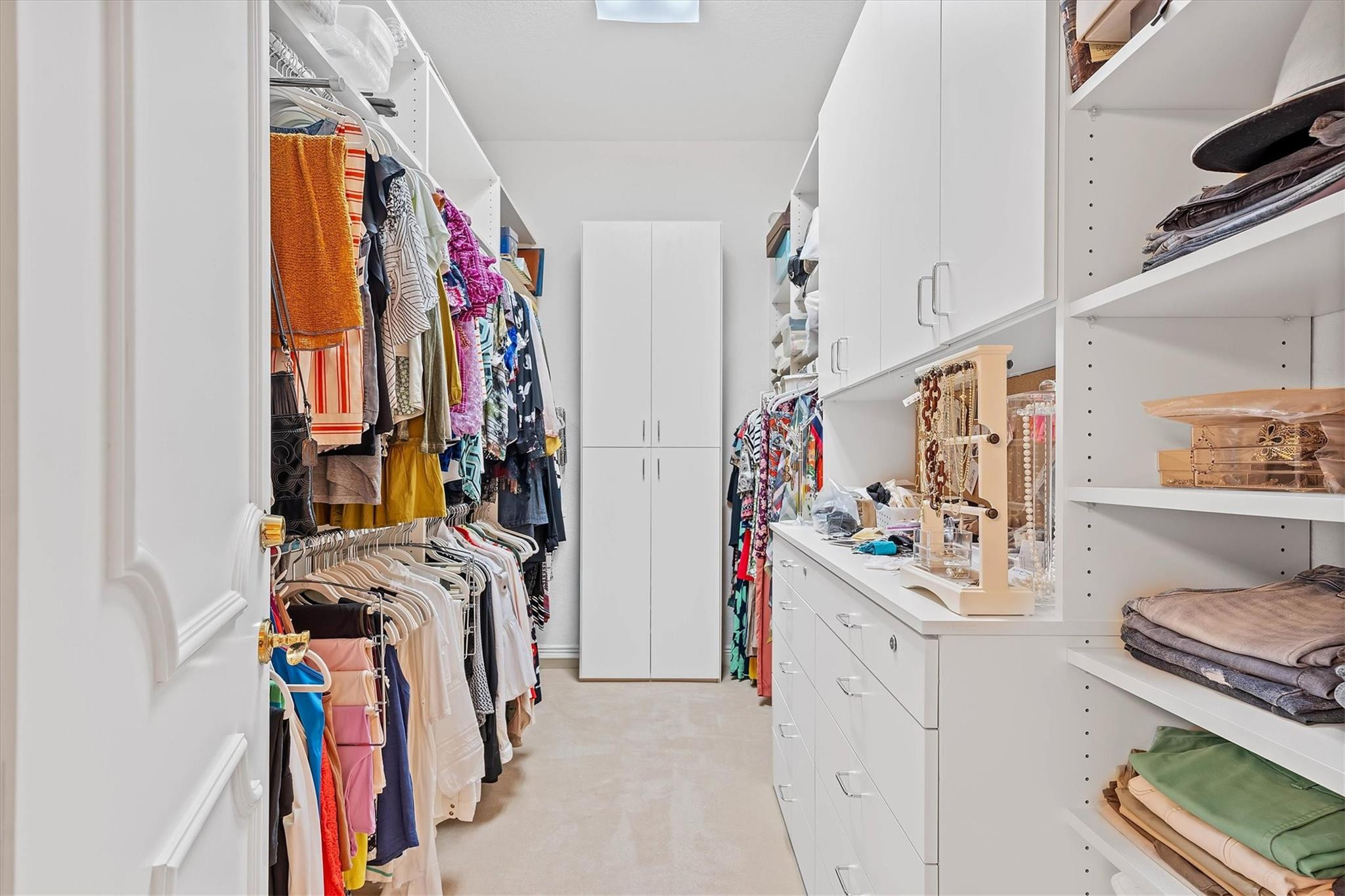 3060 Paddock Road, Weston