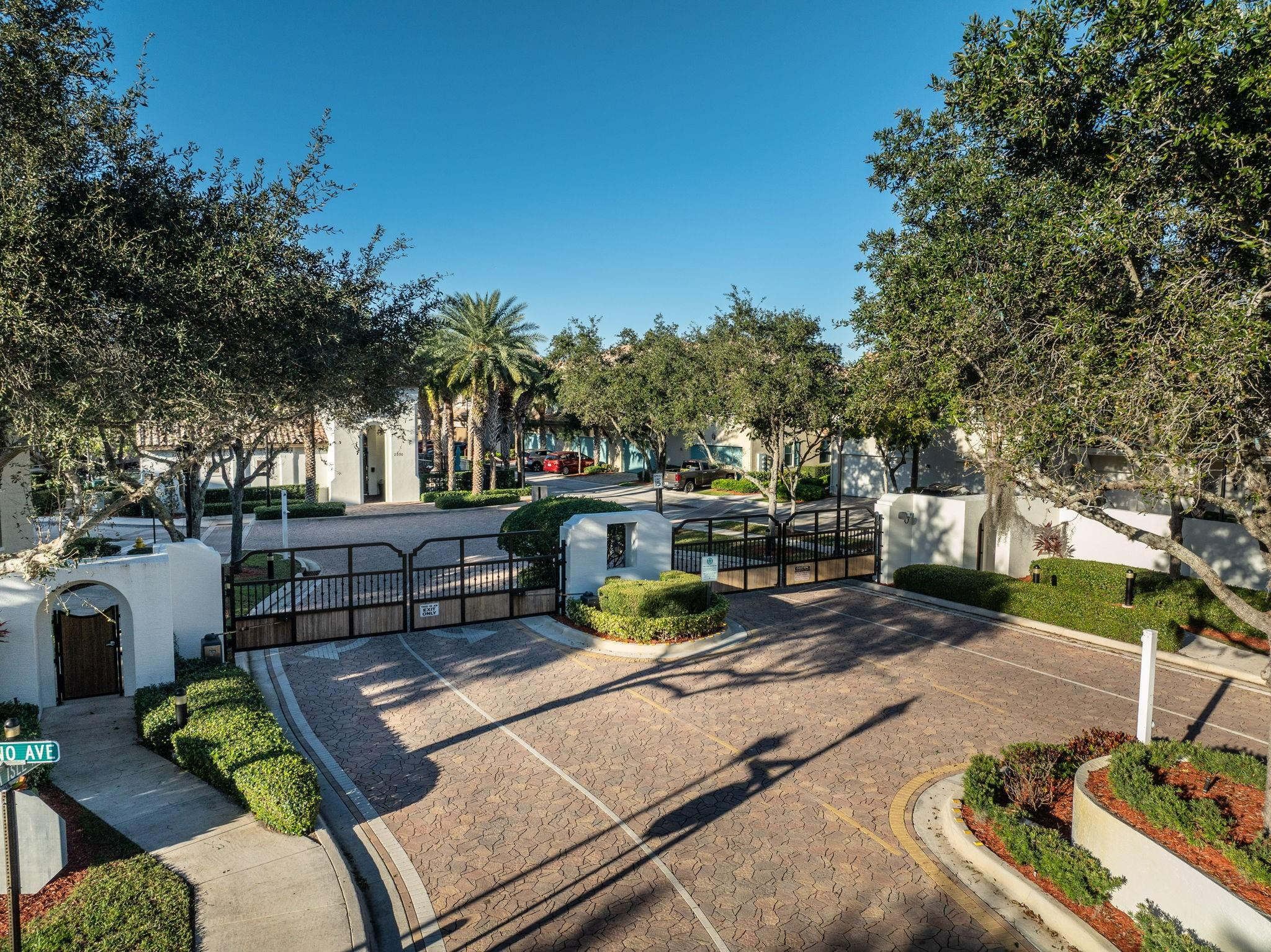 2939 Tortola Way 2939