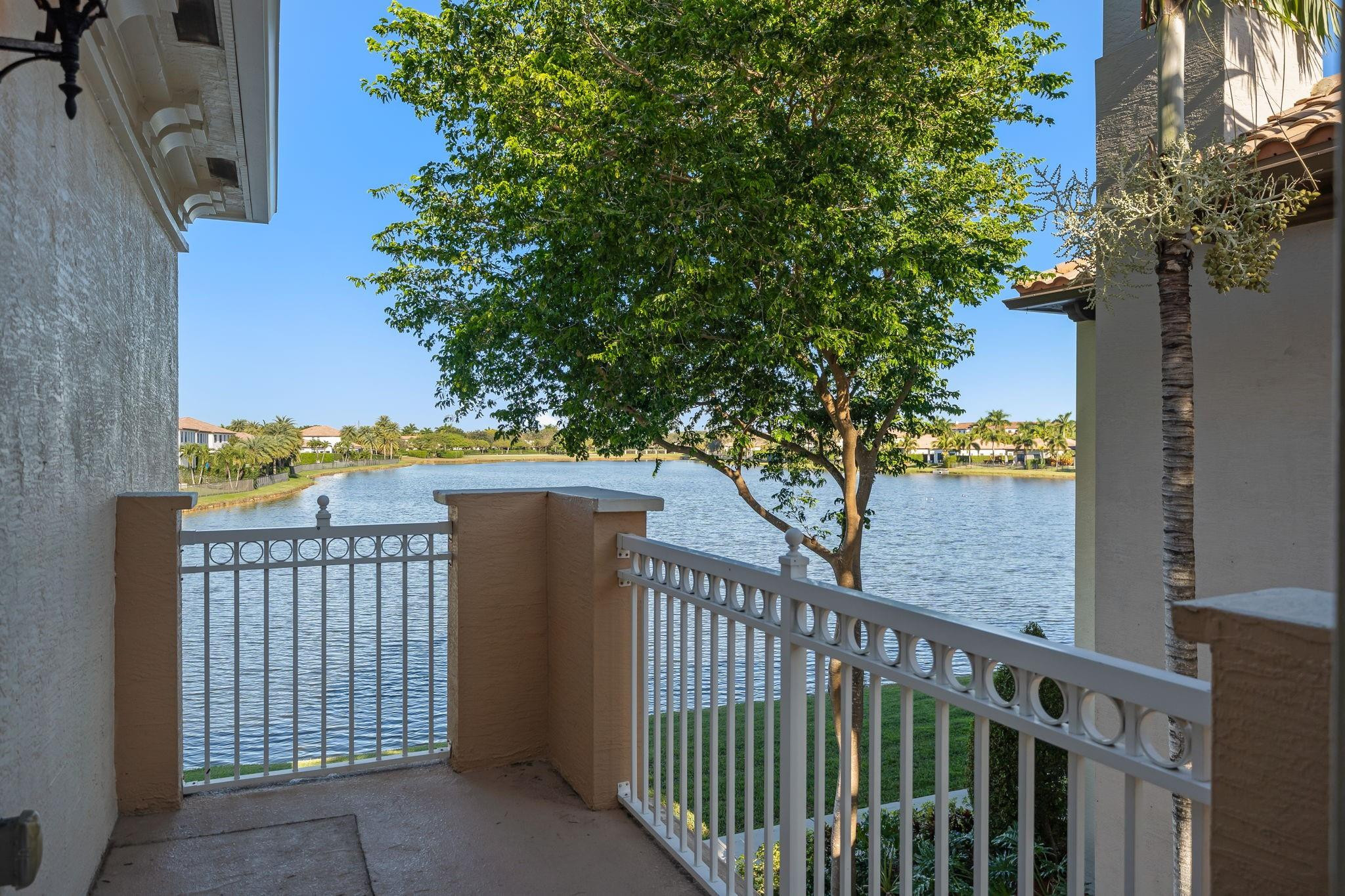 2939 Tortola Way 2939