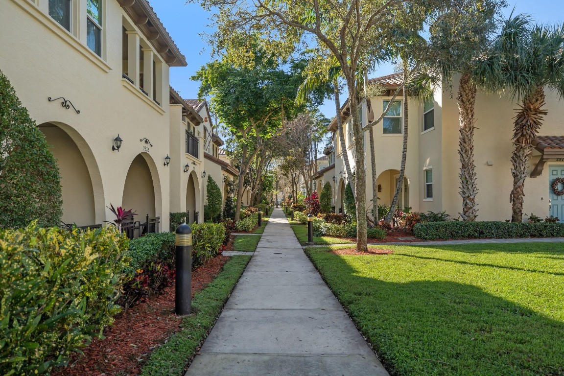 2939 Tortola Way 2939