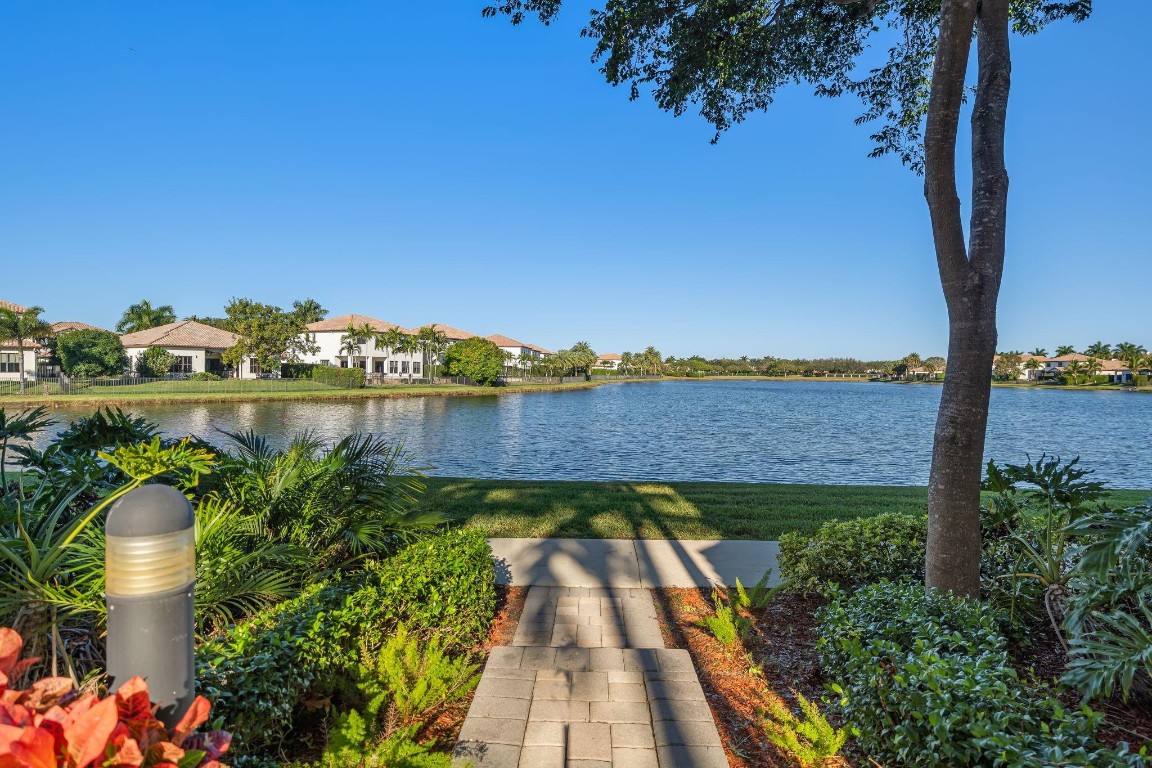 2939 Tortola Way 2939