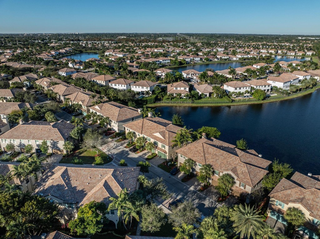 2939 Tortola Way 2939