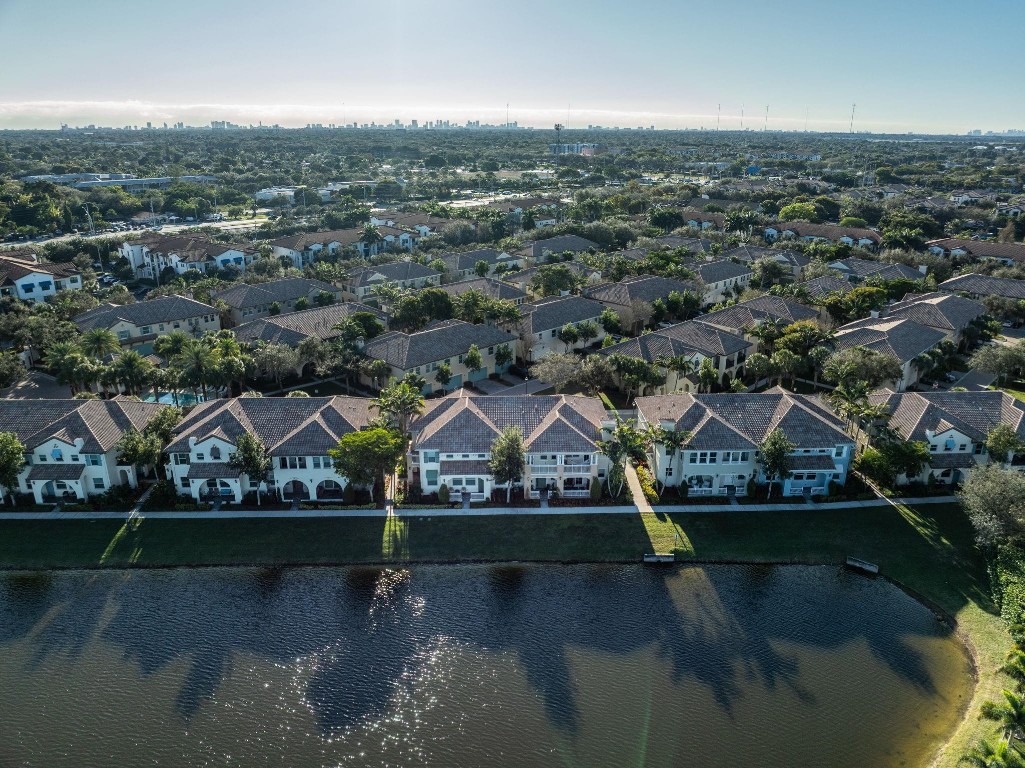 2939 Tortola Way 2939