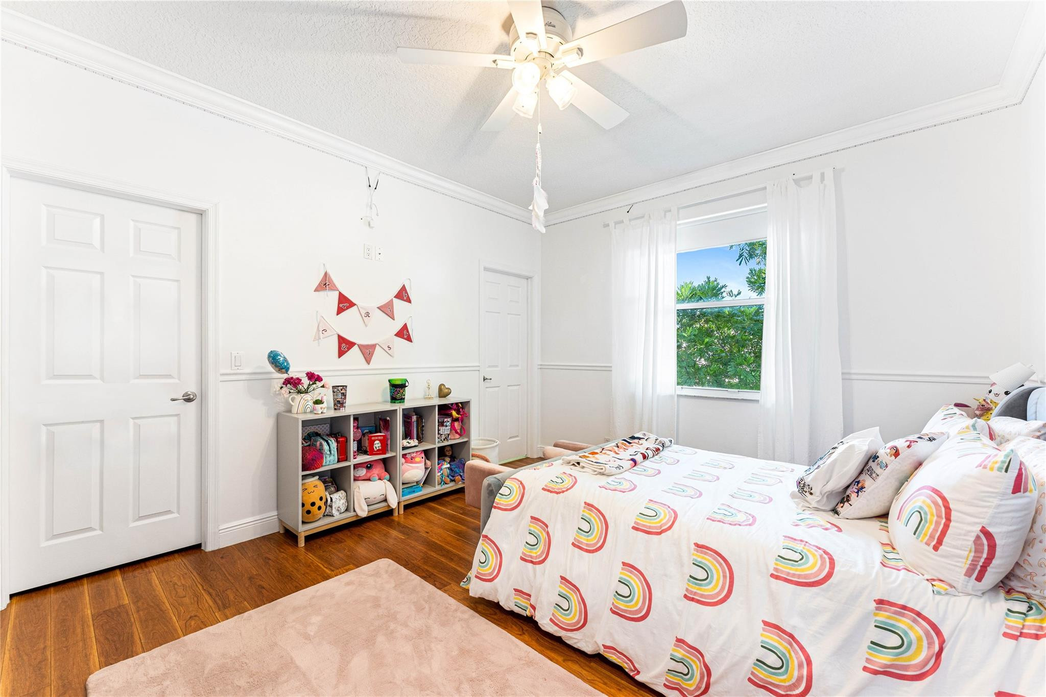 2527 Montclaire Circle