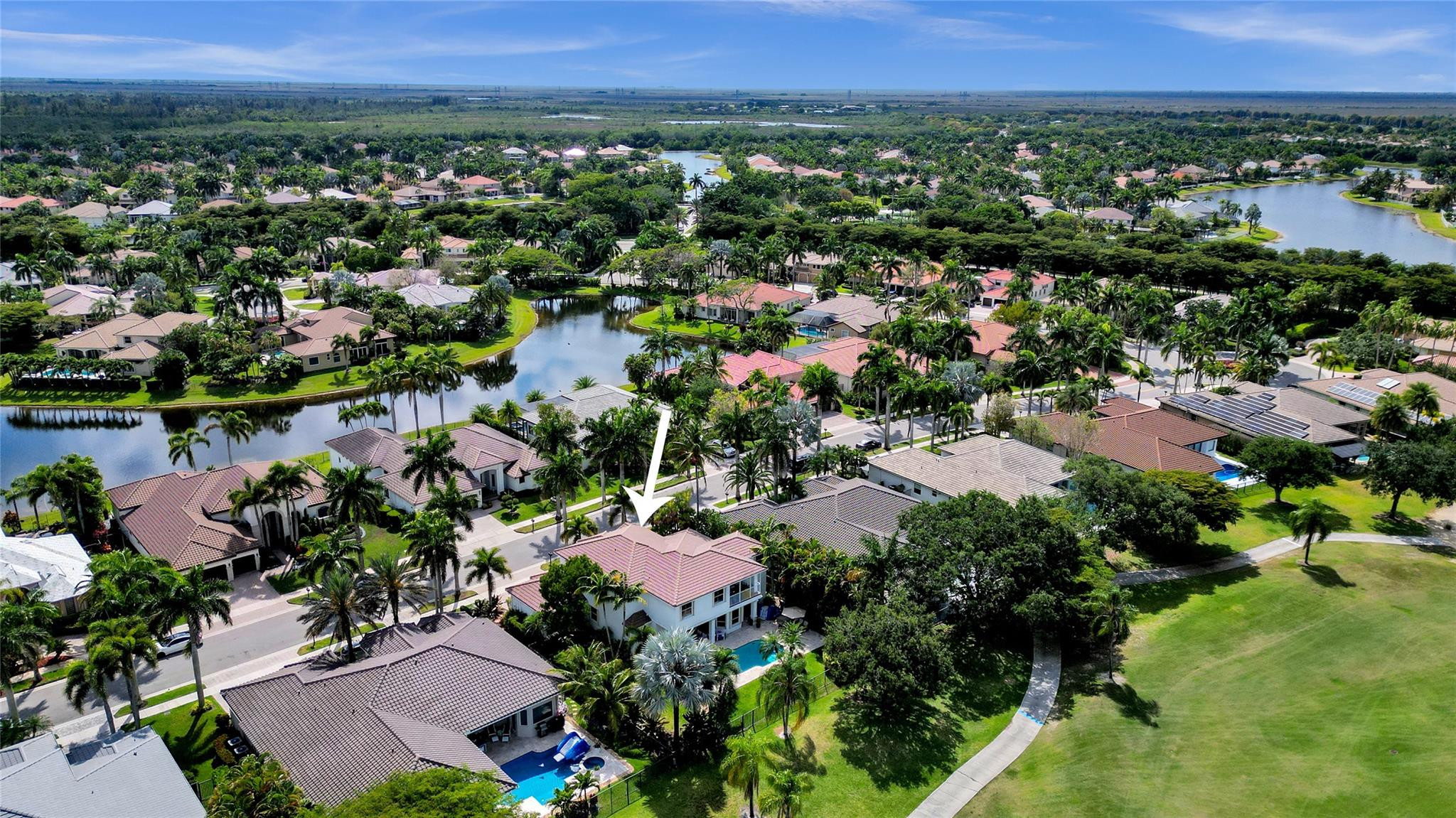 2527 Montclaire Circle