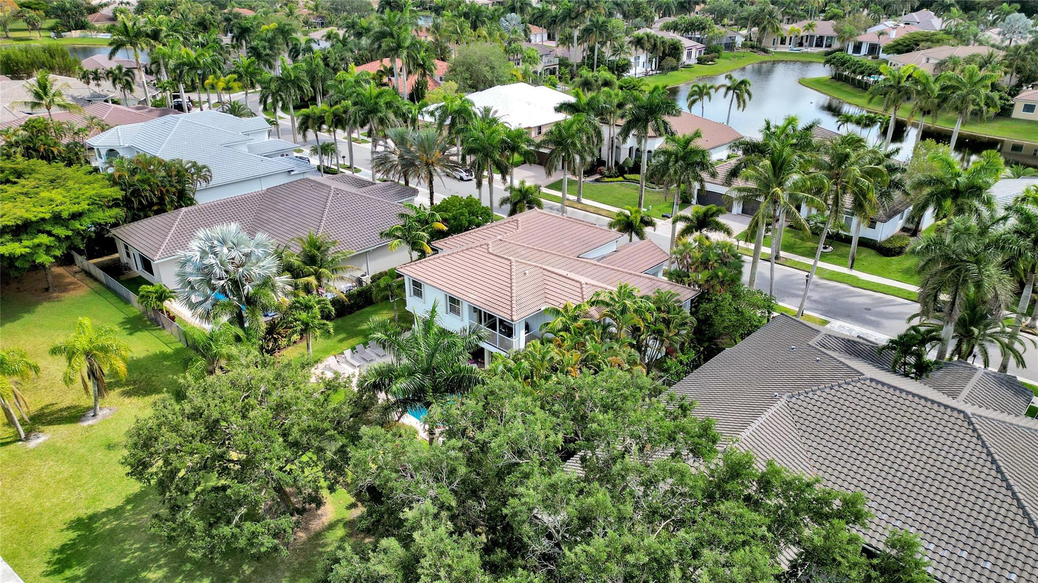 2527 Montclaire Circle