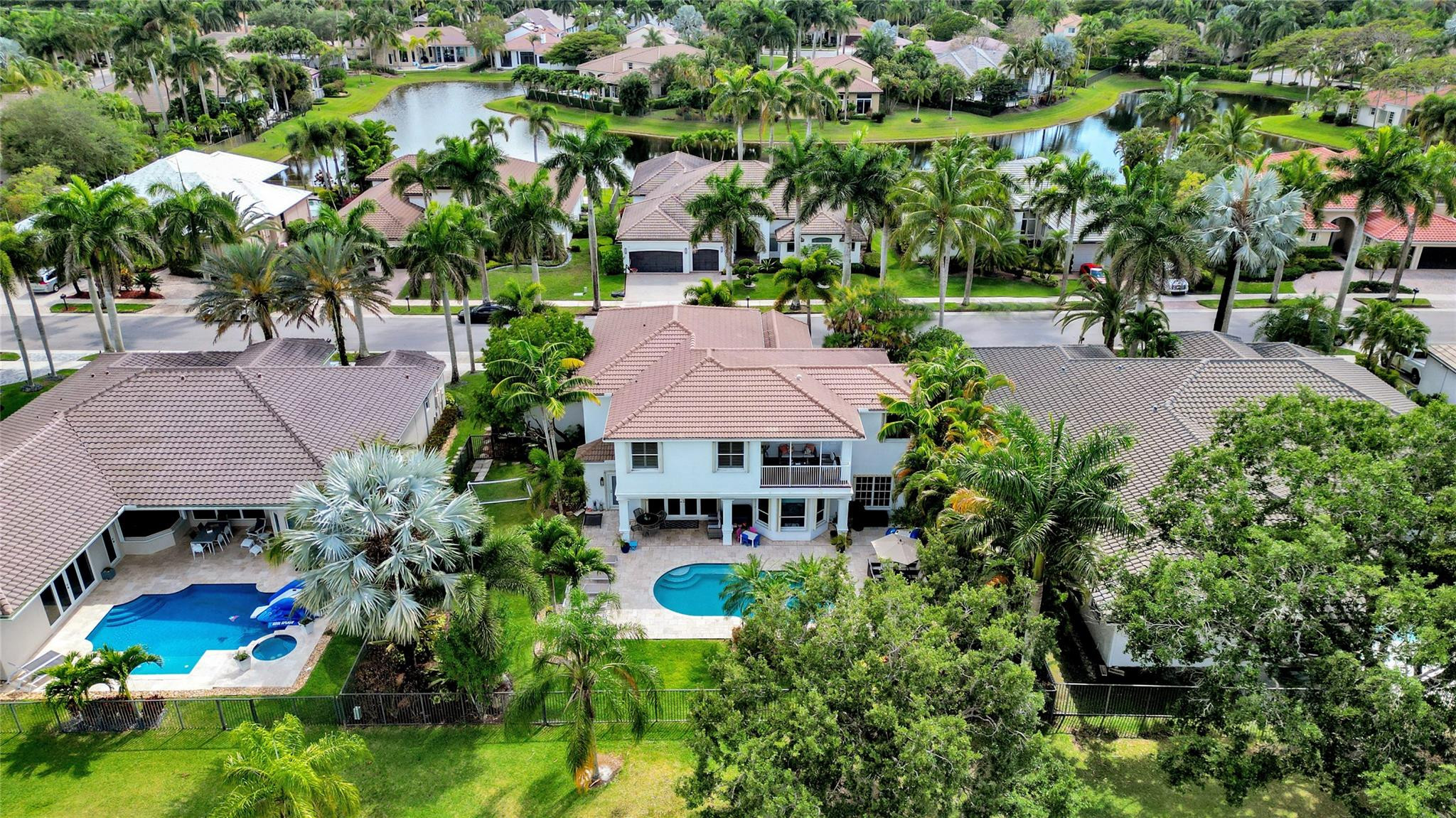 2527 Montclaire Circle
