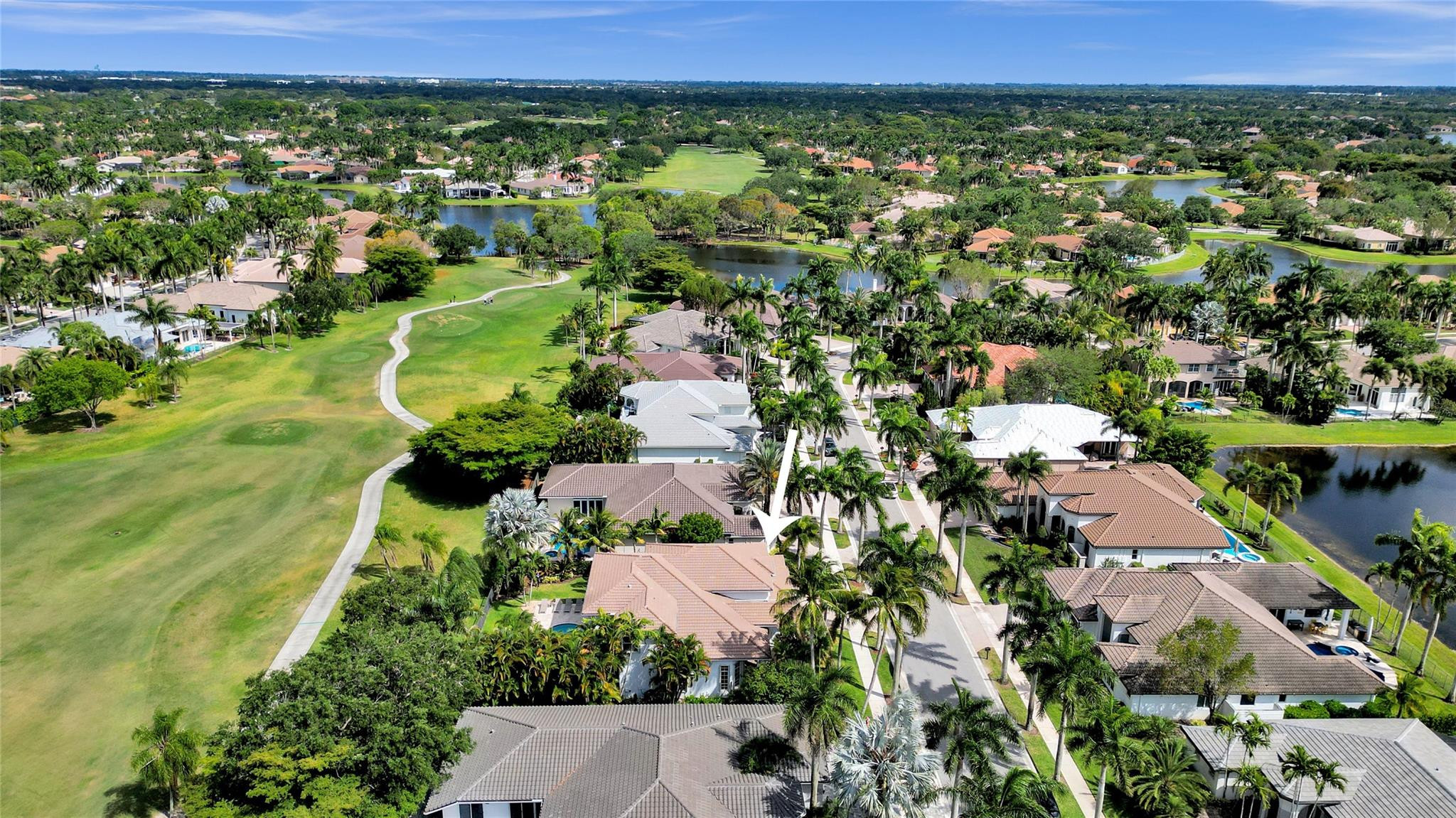 2527 Montclaire Circle