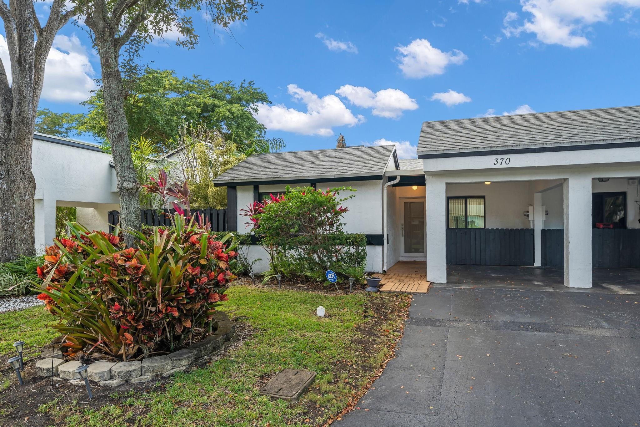 370 Fairway Circle 13