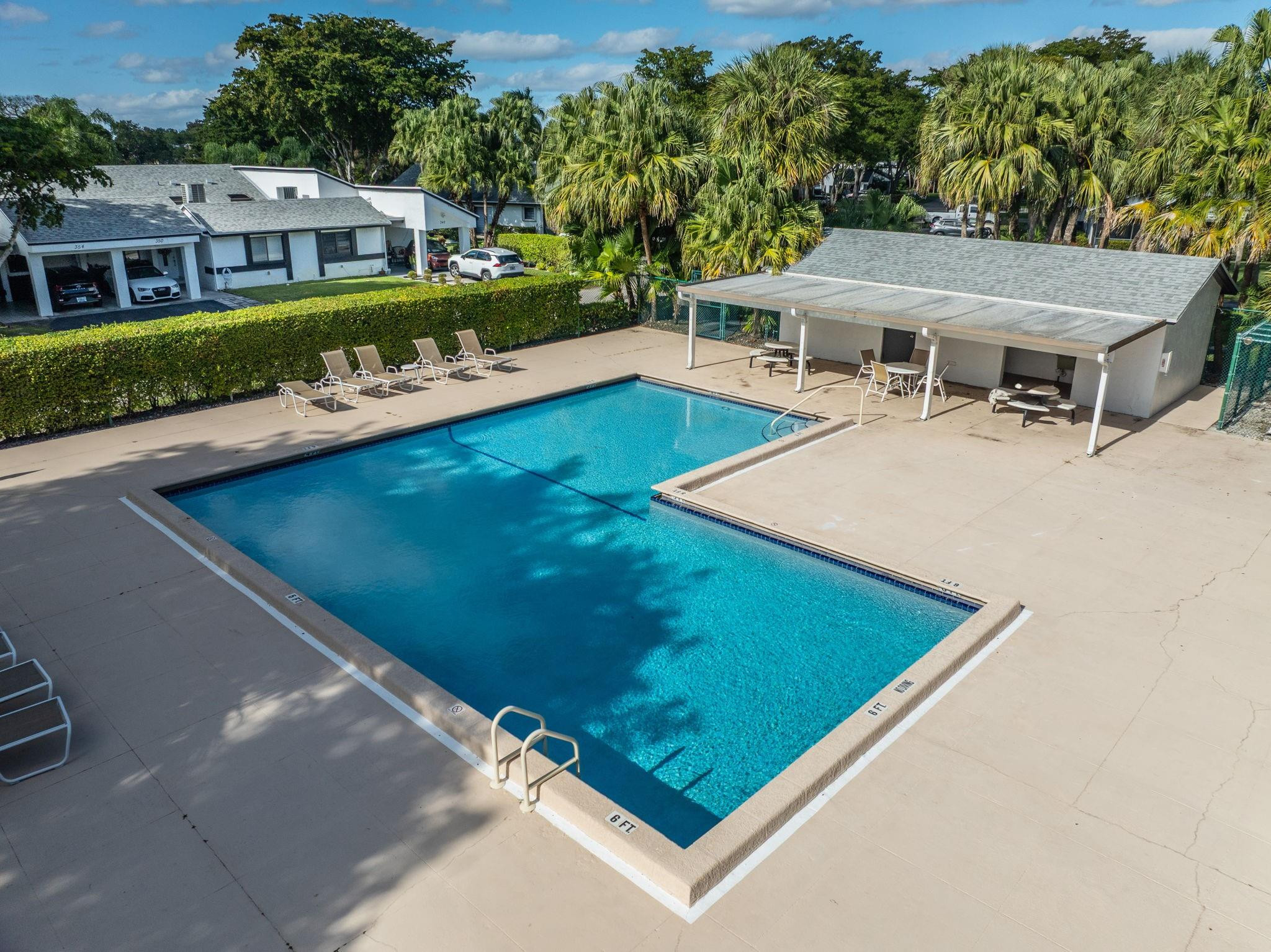 370 Fairway Circle 13