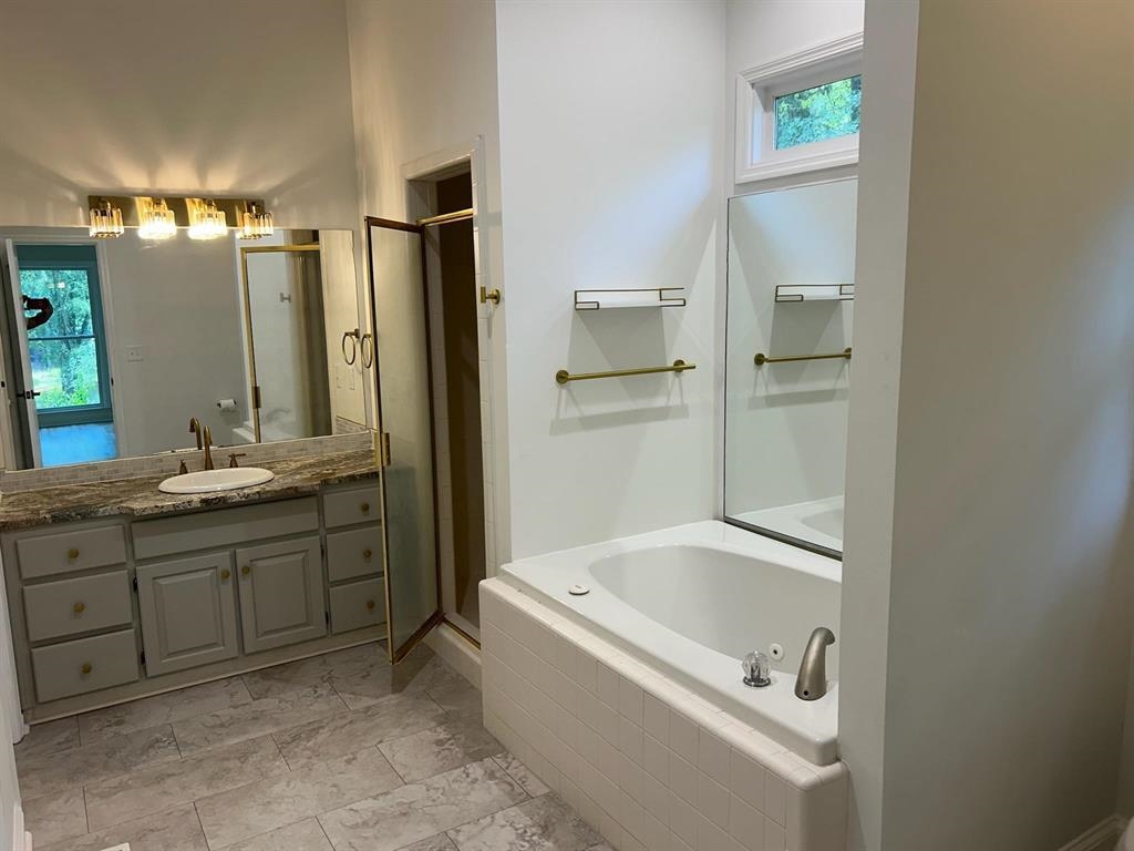 1231 BENNETT SPRINGS DRIVE