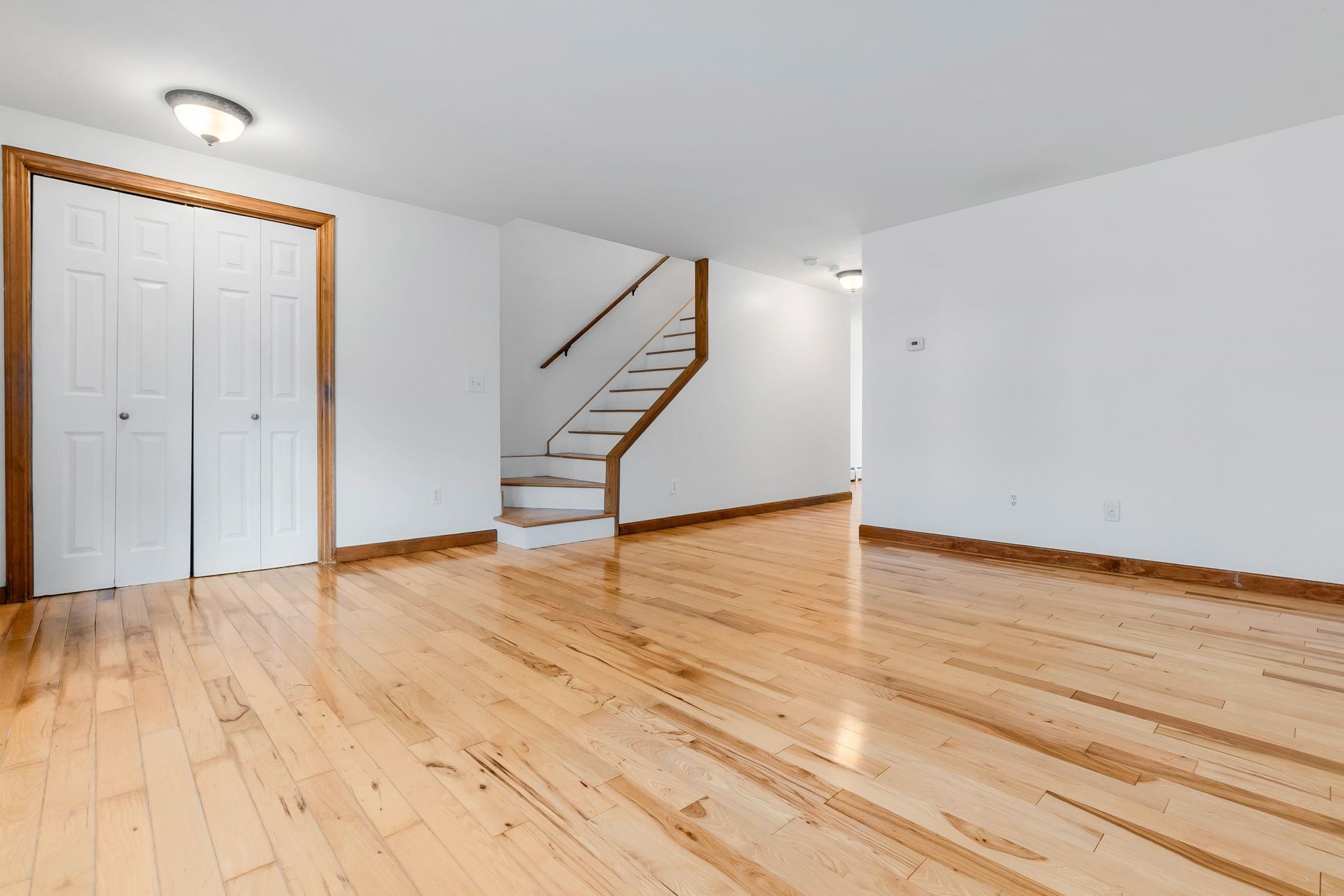 135 Forrest Street Unit: 10
