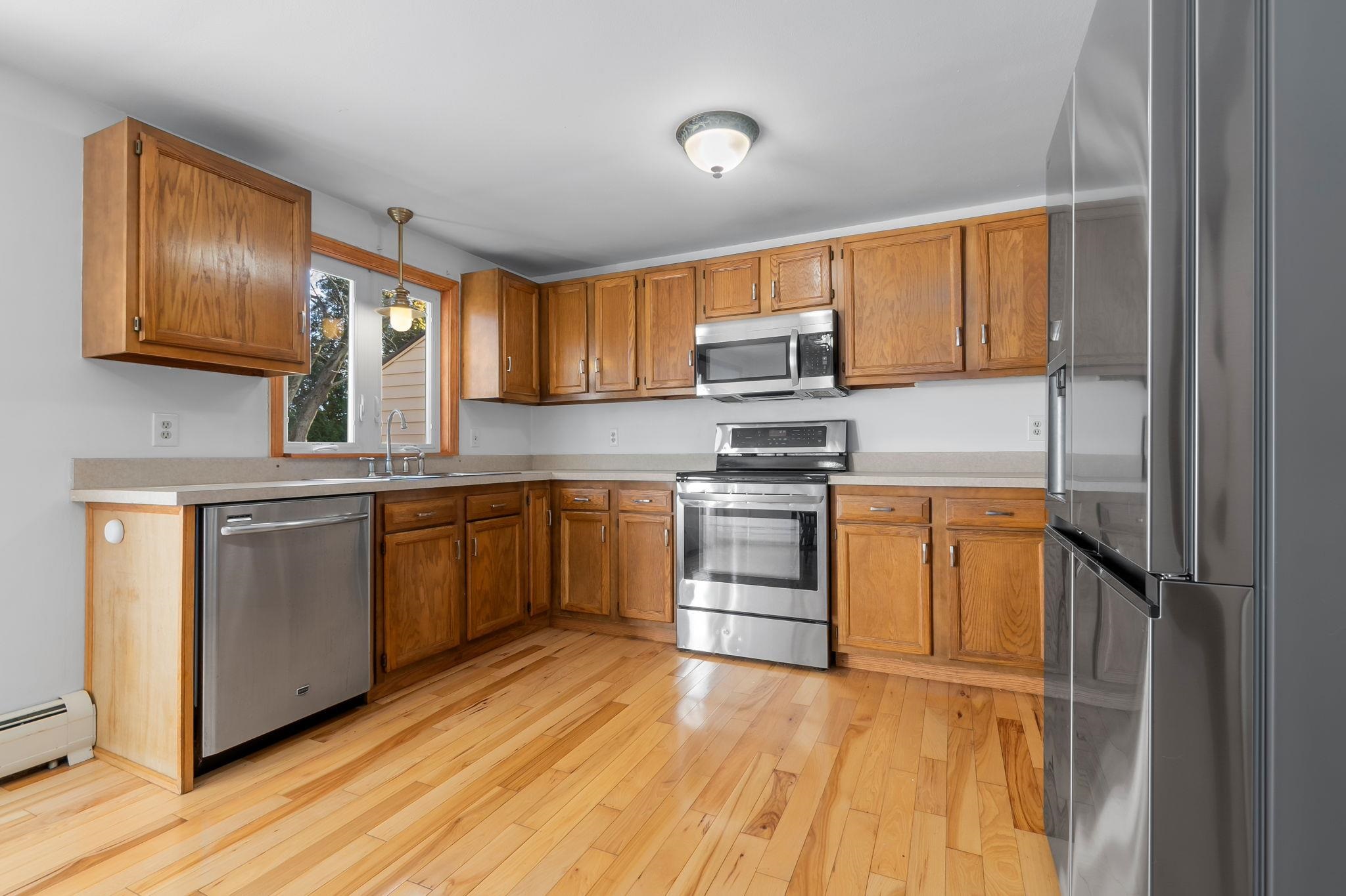 135 Forrest Street Unit: 10