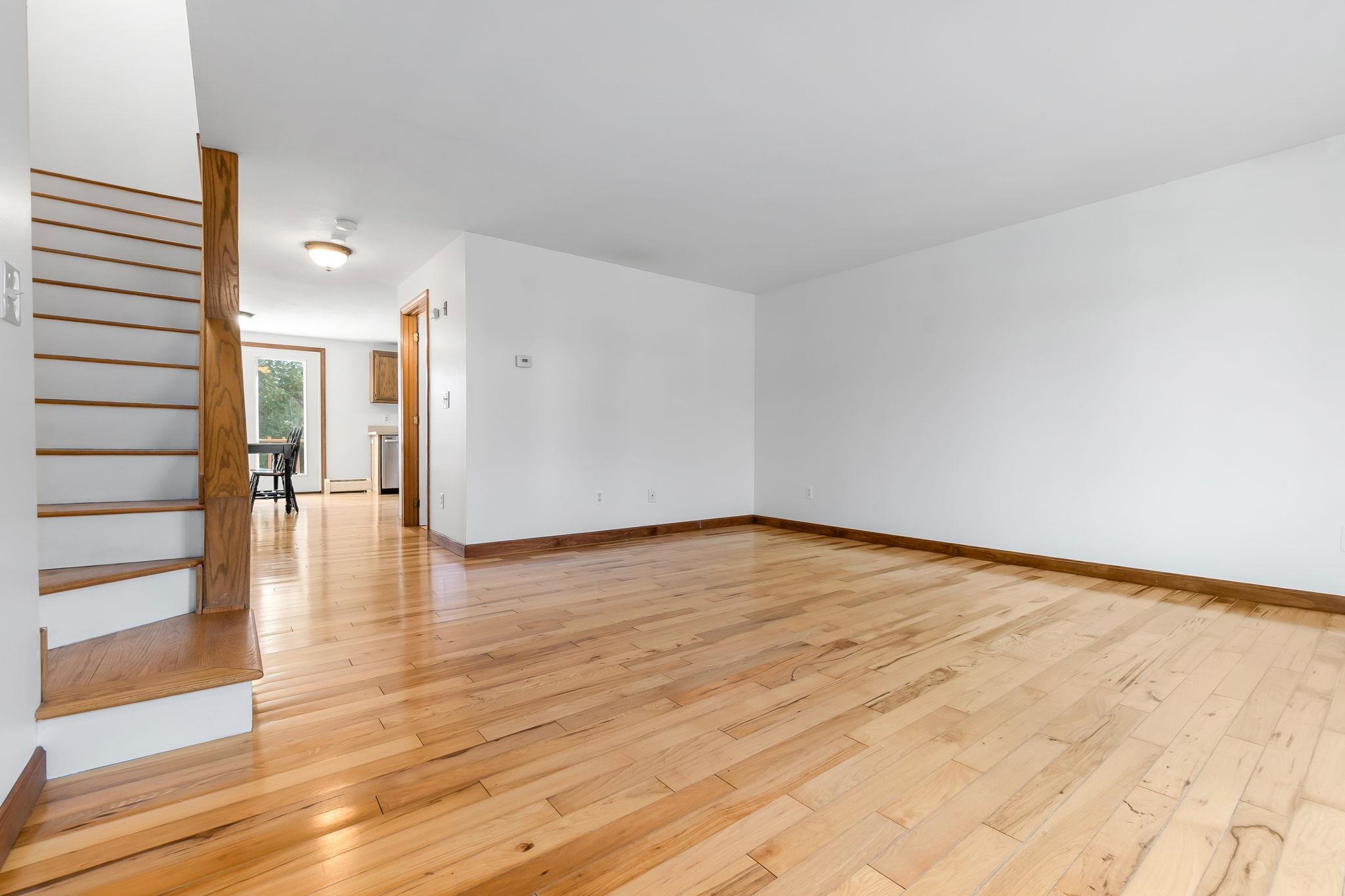 135 Forrest Street Unit: 10