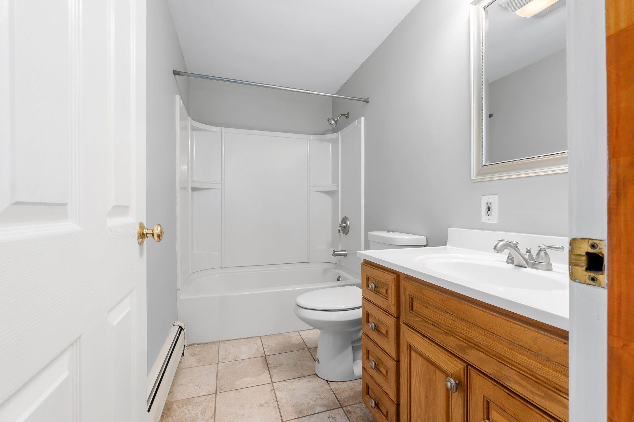 135 Forrest Street Unit: 10