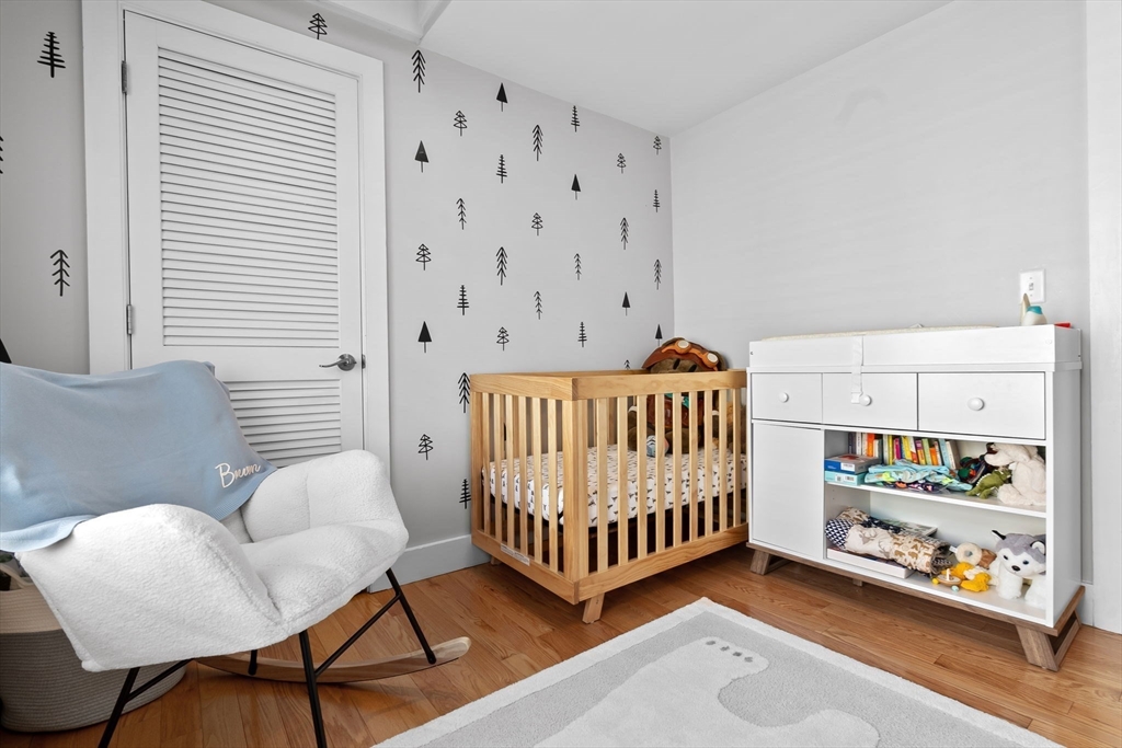 22 Purchase St # 1