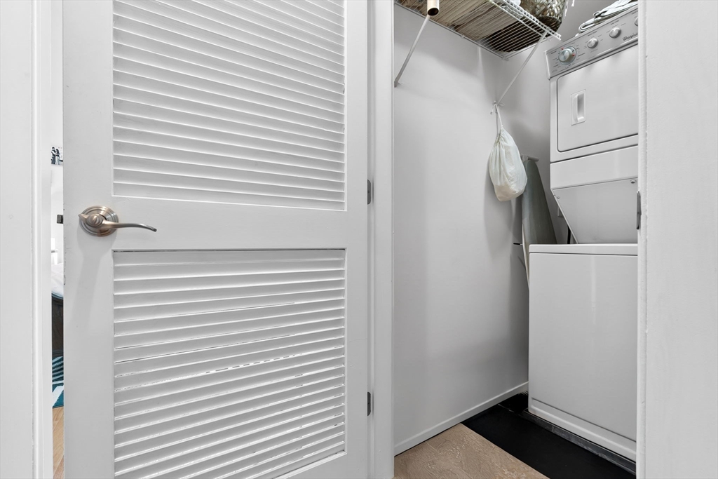 22 Purchase St # 1