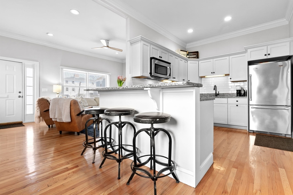 22 Purchase St # 1