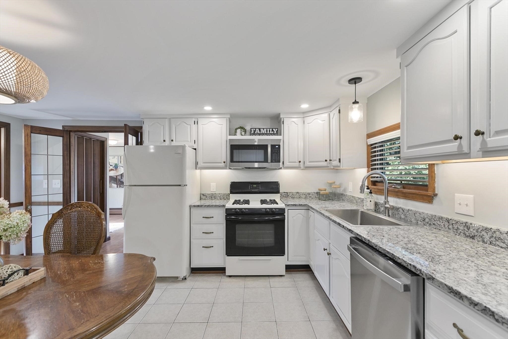 5 Hillside Ave