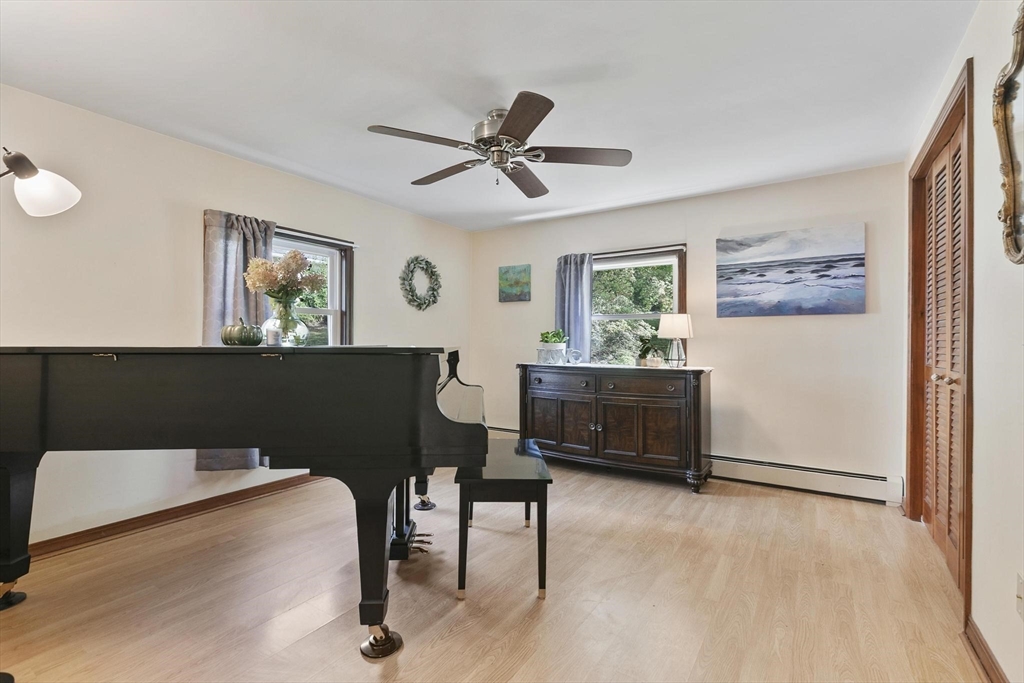 5 Hillside Ave