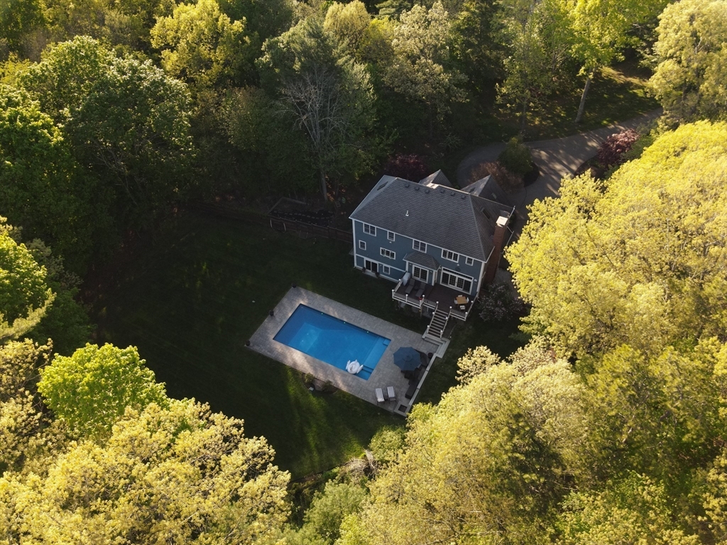 1 Colonial Drive