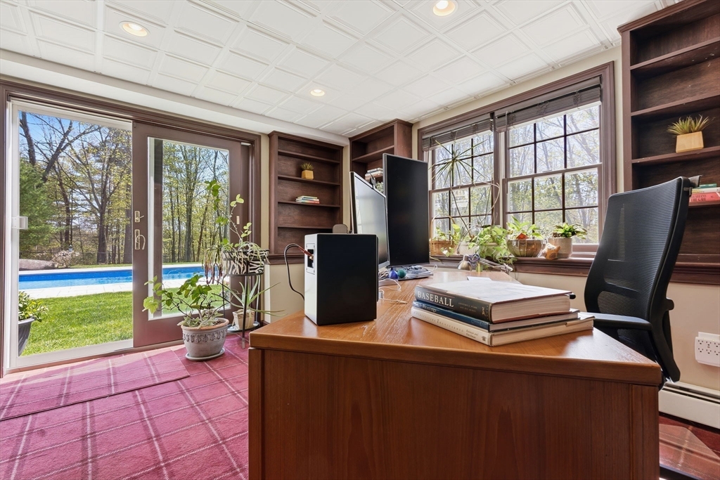 1 Colonial Drive