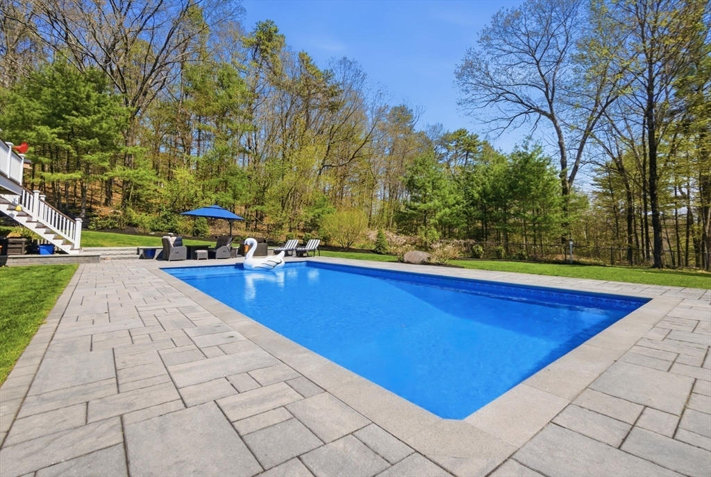 1 Colonial Drive