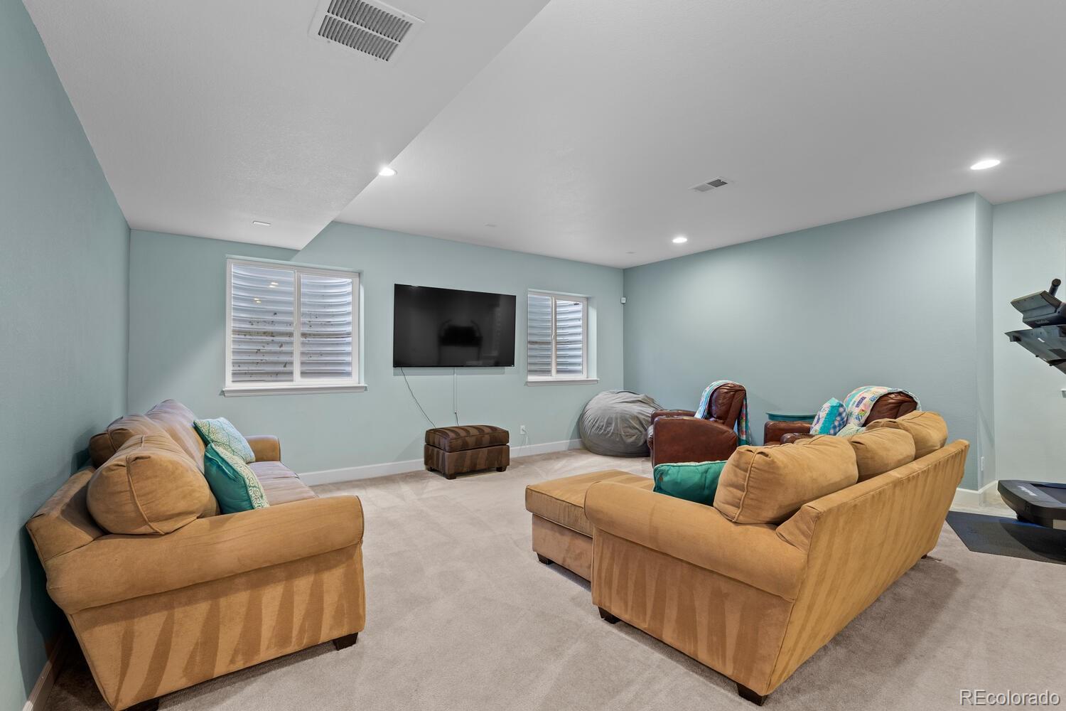 23753 E Briarwood Drive