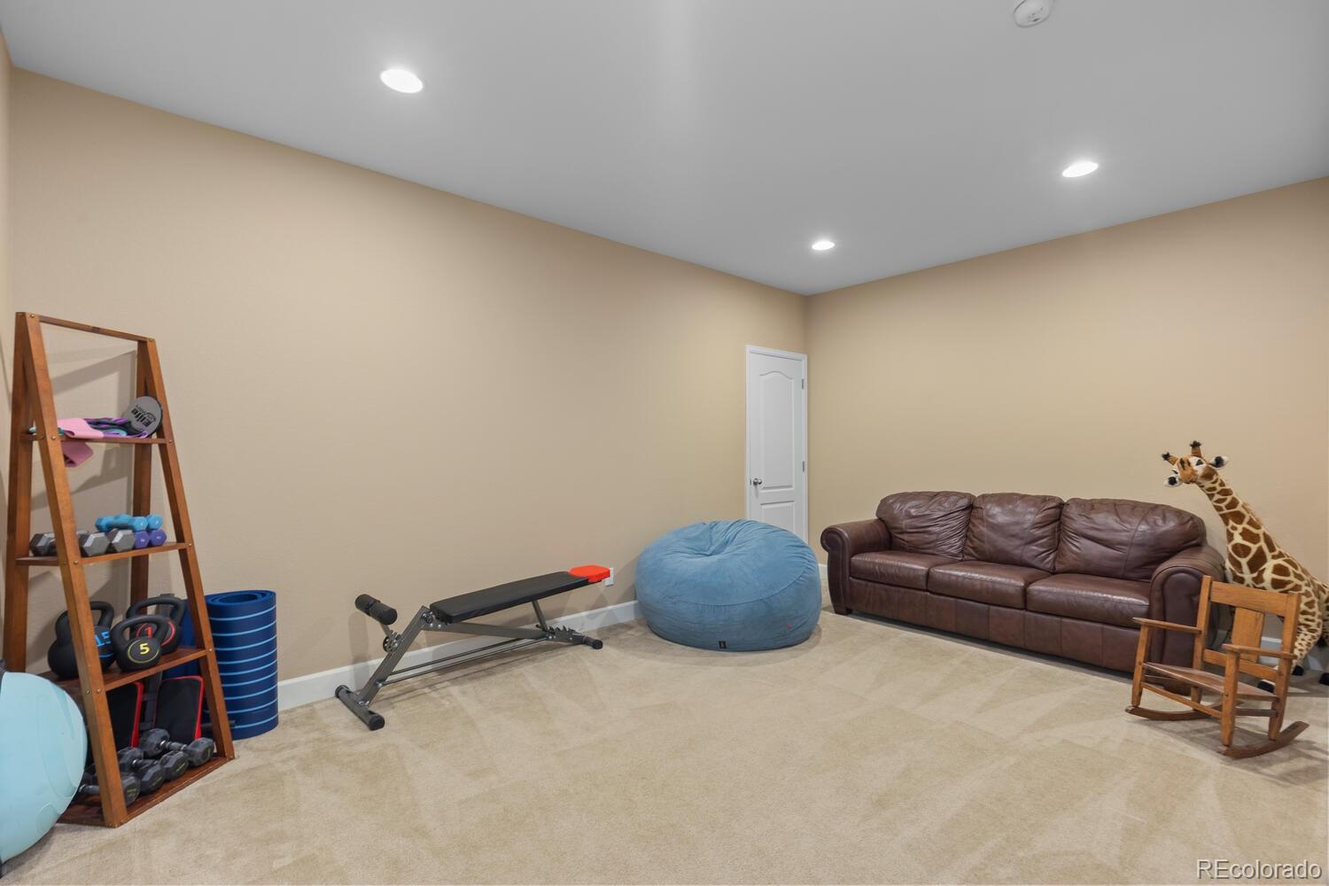 23753 E Briarwood Drive