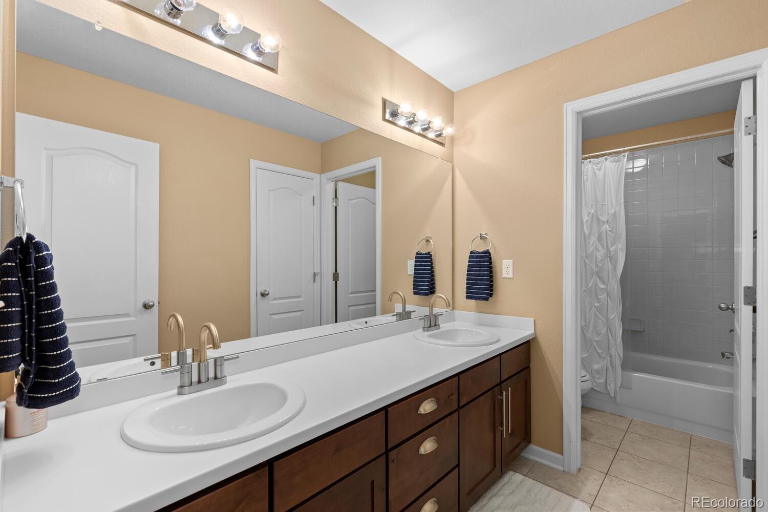 23753 E Briarwood Drive