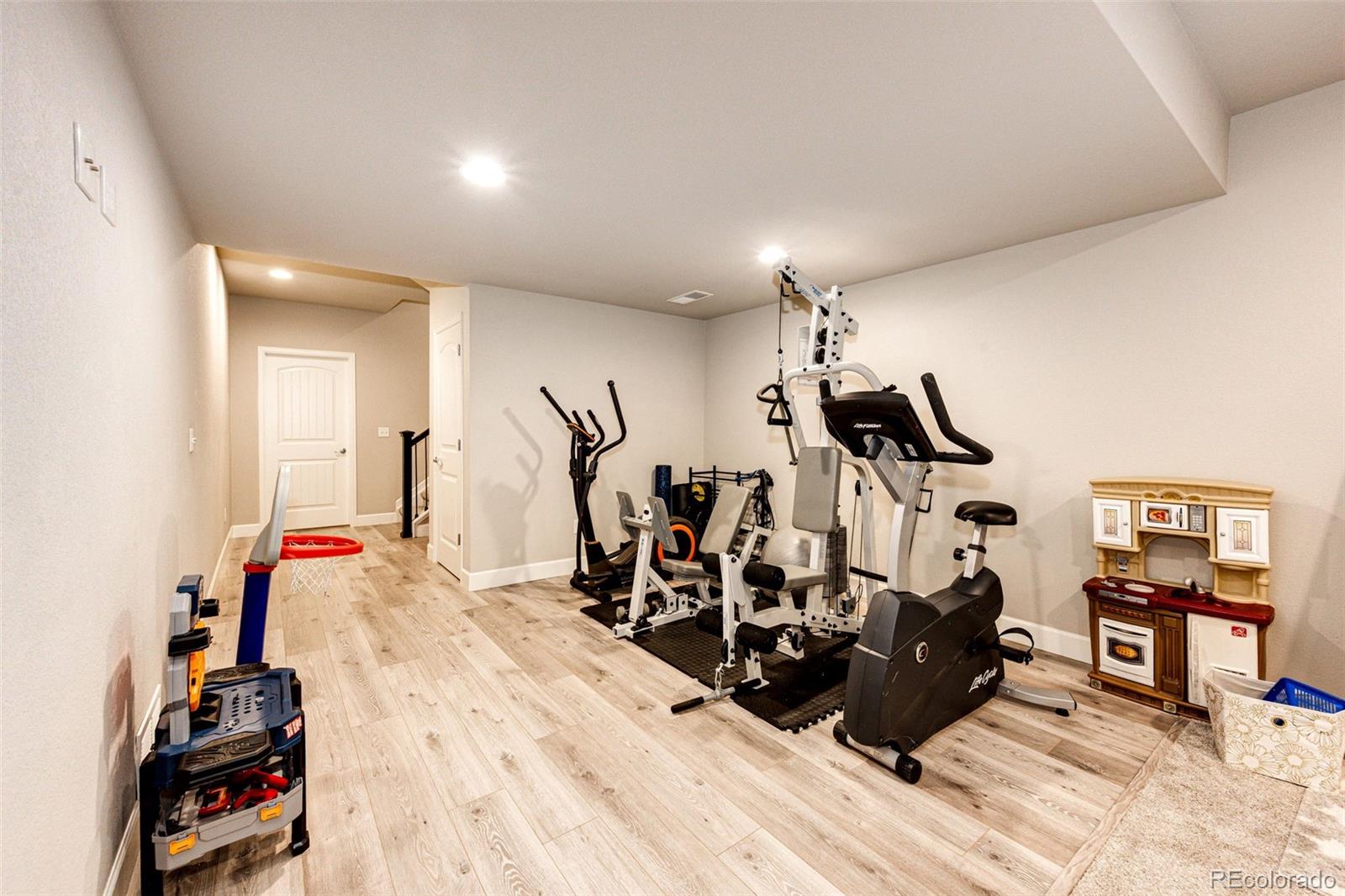 5086 Basalt Ridge Circle