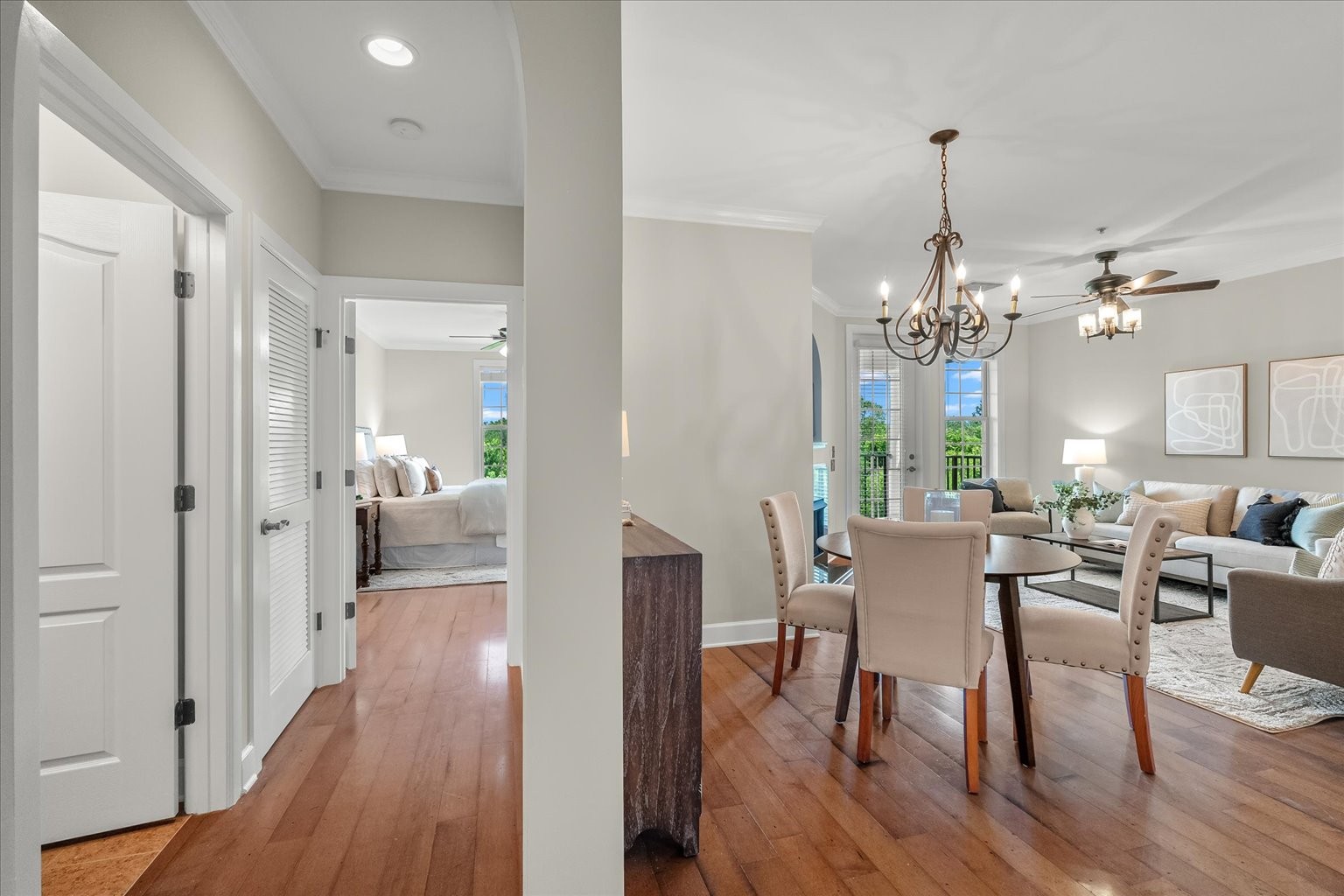 307 Seven Springs Way Unit: 302