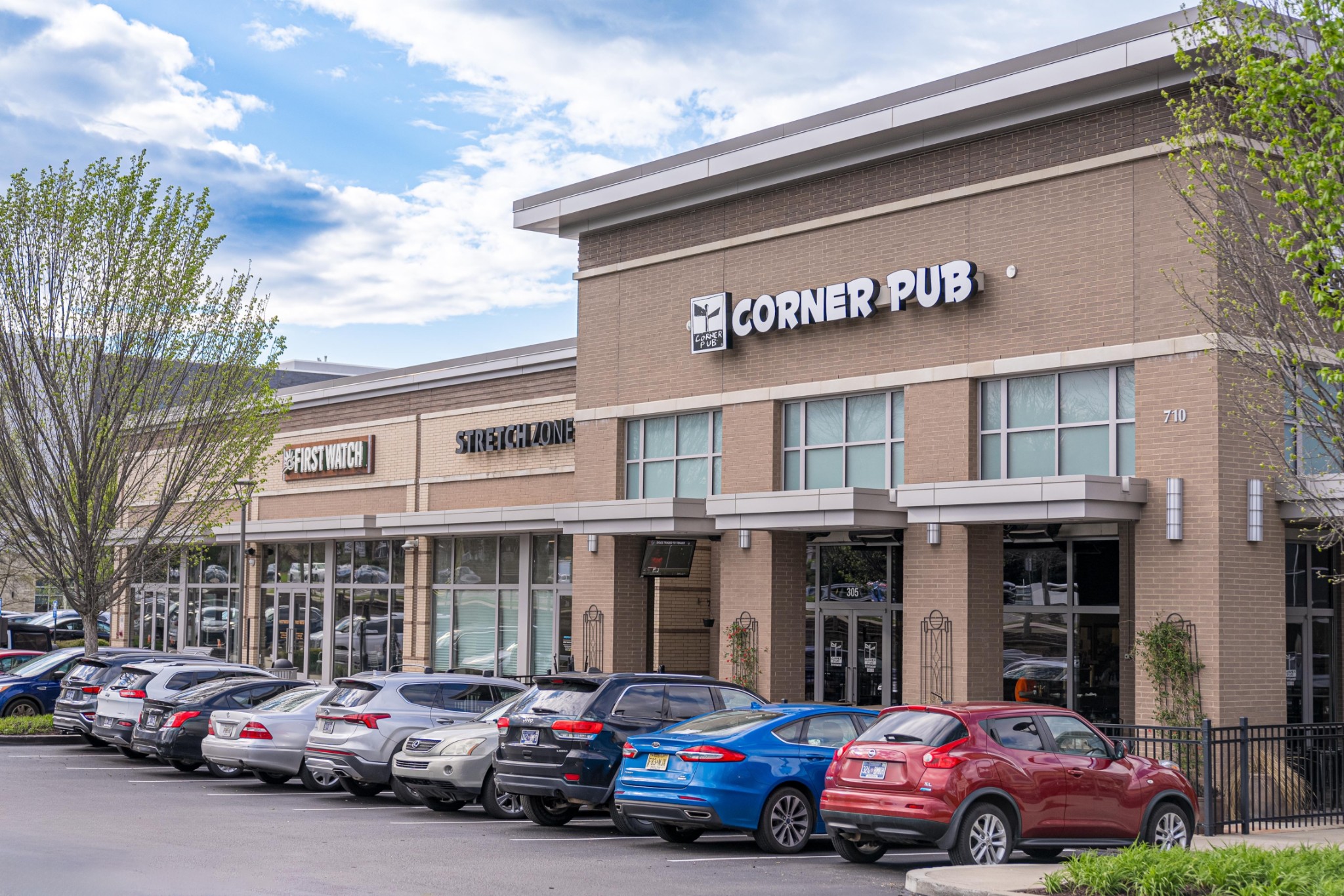 307 Seven Springs Way Unit: 302