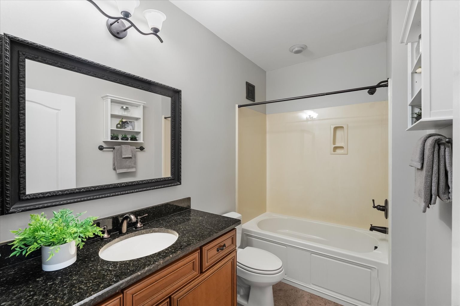 307 Seven Springs Way Unit: 302