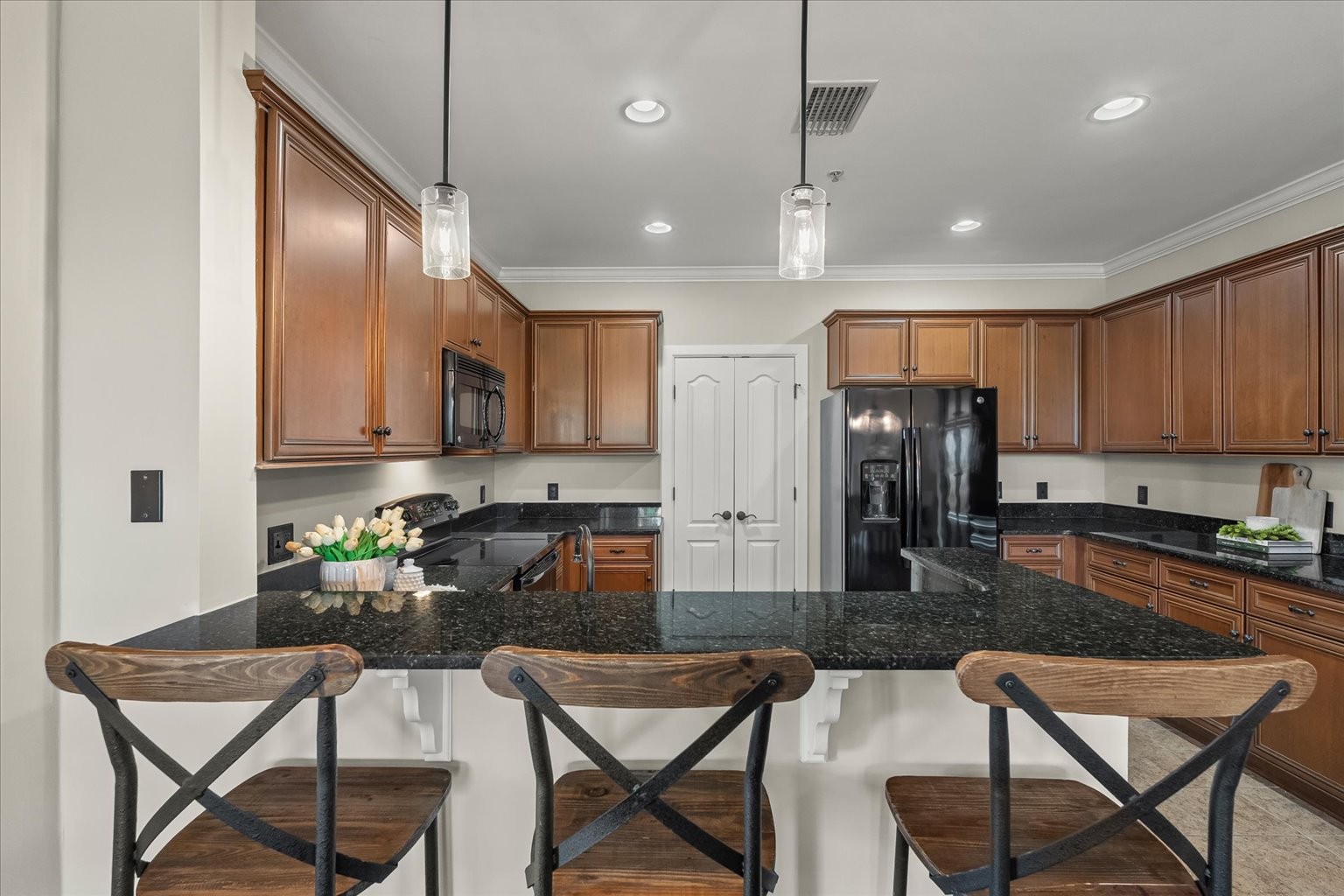 307 Seven Springs Way Unit: 302