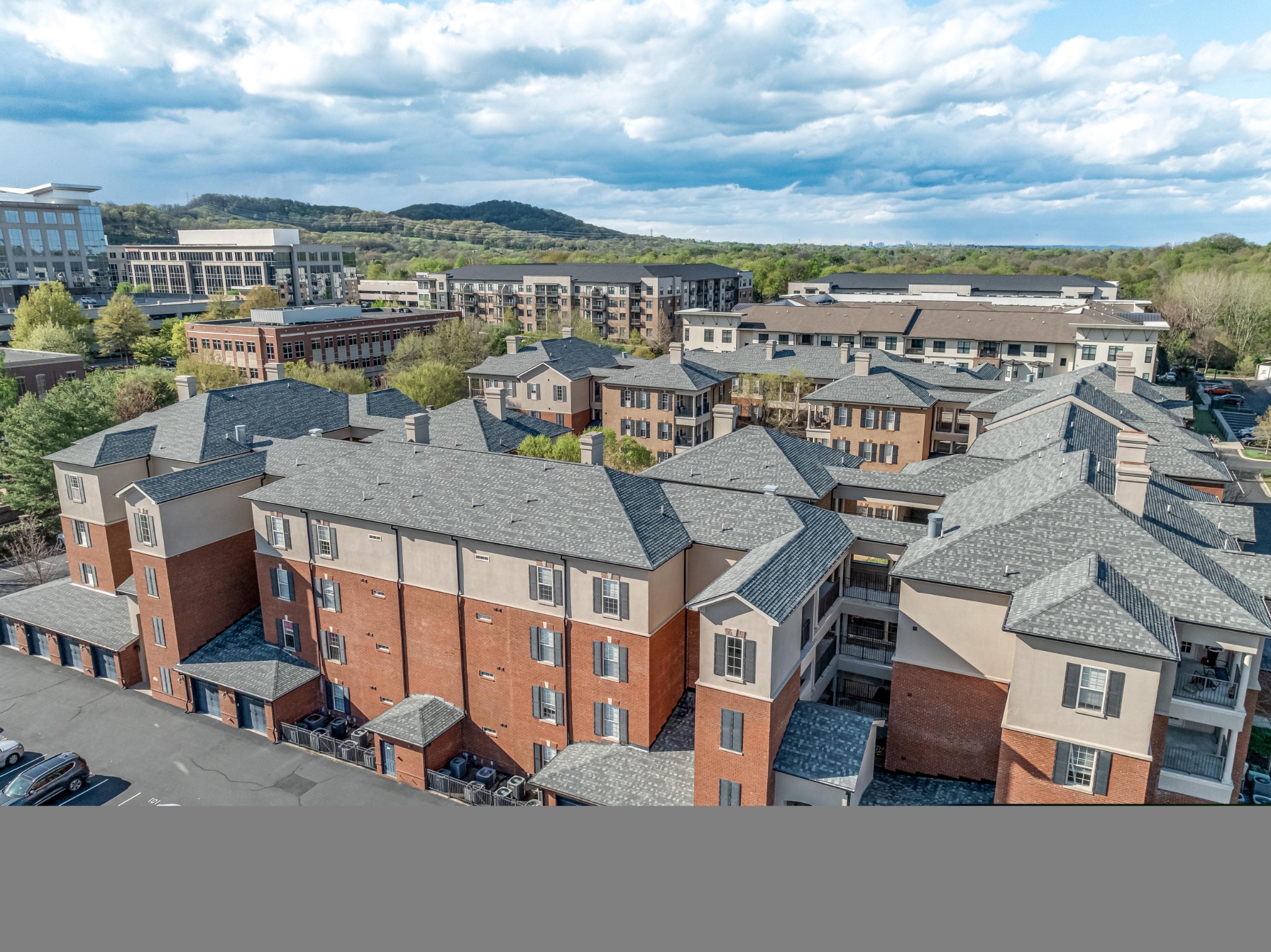 307 Seven Springs Way Unit: 302